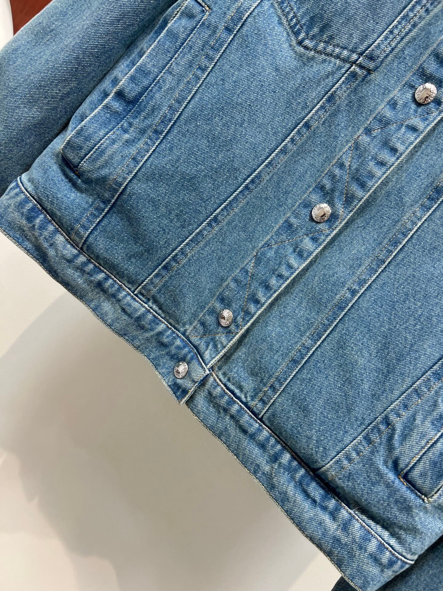 Louis Vuitton Corduroy Collar Denim Jacket – Light Blue - Image 5