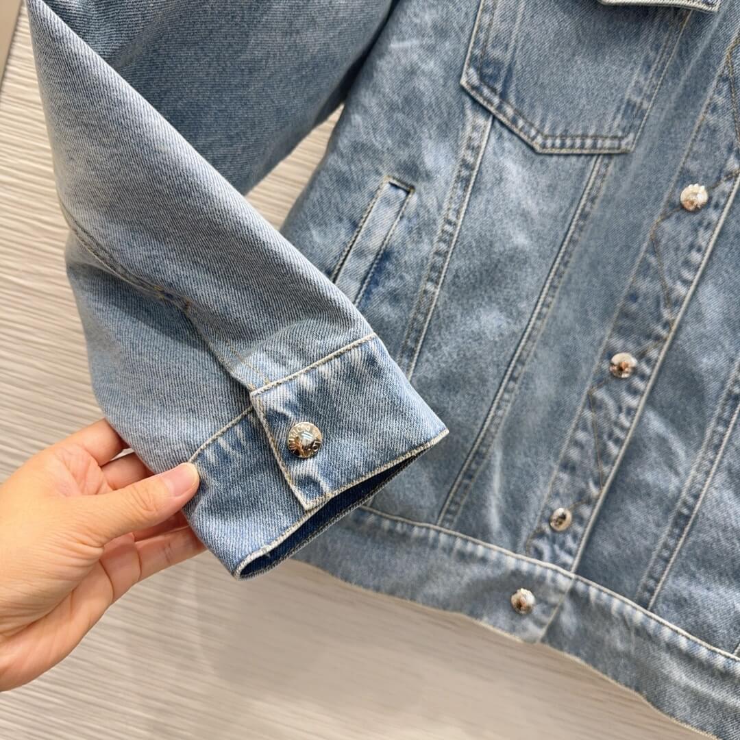 Louis Vuitton Denim Jacket with Corduroy Collar – Light Blue (Reversible) - Image 5