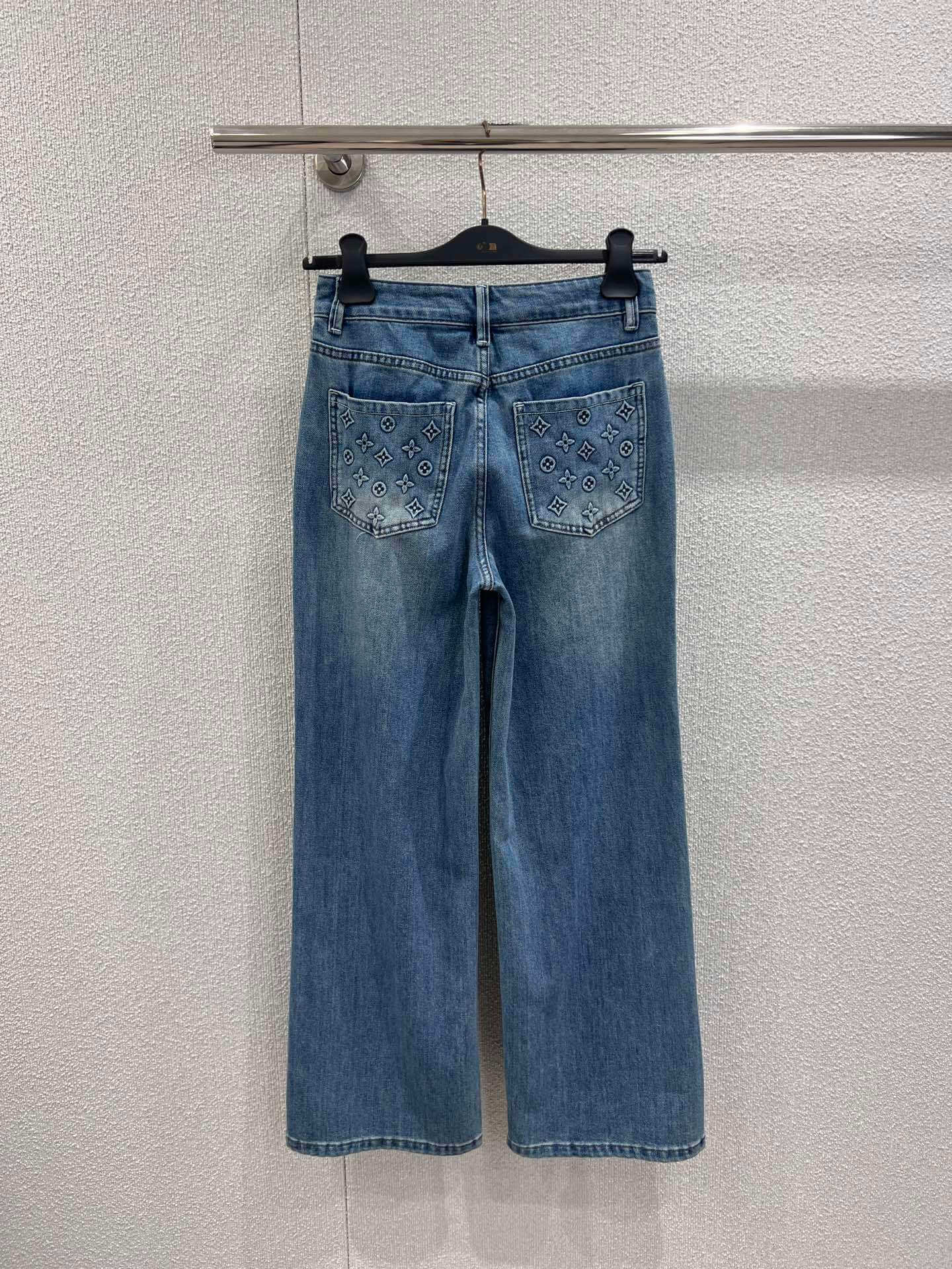 Louis Vuitton Monogram Flower Patch Wide-Leg Stonewashed Denim Jeans – Blue - Image 9
