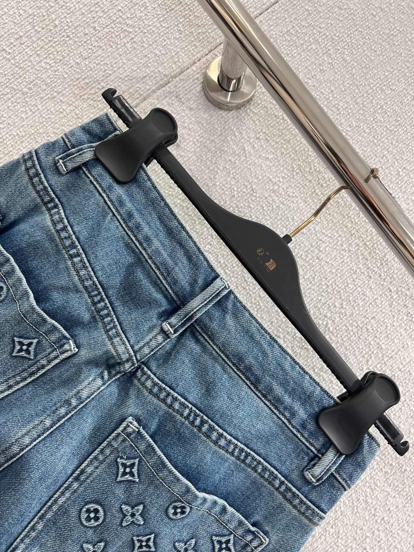 Louis Vuitton Monogram Flower Patch Wide-Leg Stonewashed Denim Jeans – Blue - Image 6