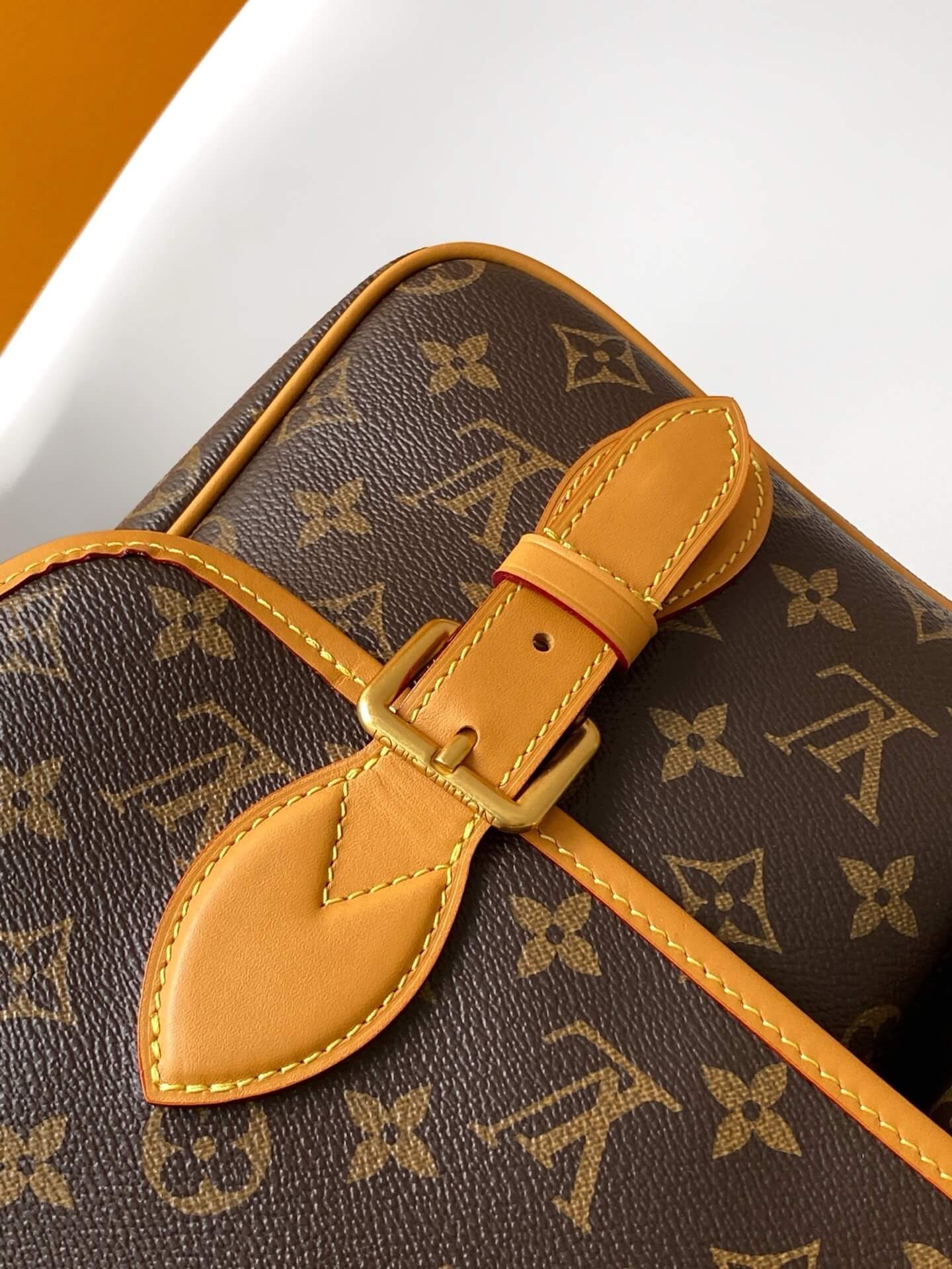 Louis Vuitton Gibecière Messenger Bag in Brown Monogram Canvas - Image 6