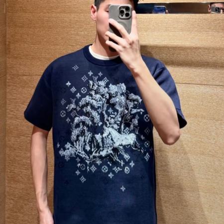 Louis Vuitton Monogram Clouds Intarsia Short-Sleeved Knit Crewneck Sweater – Navy Blue