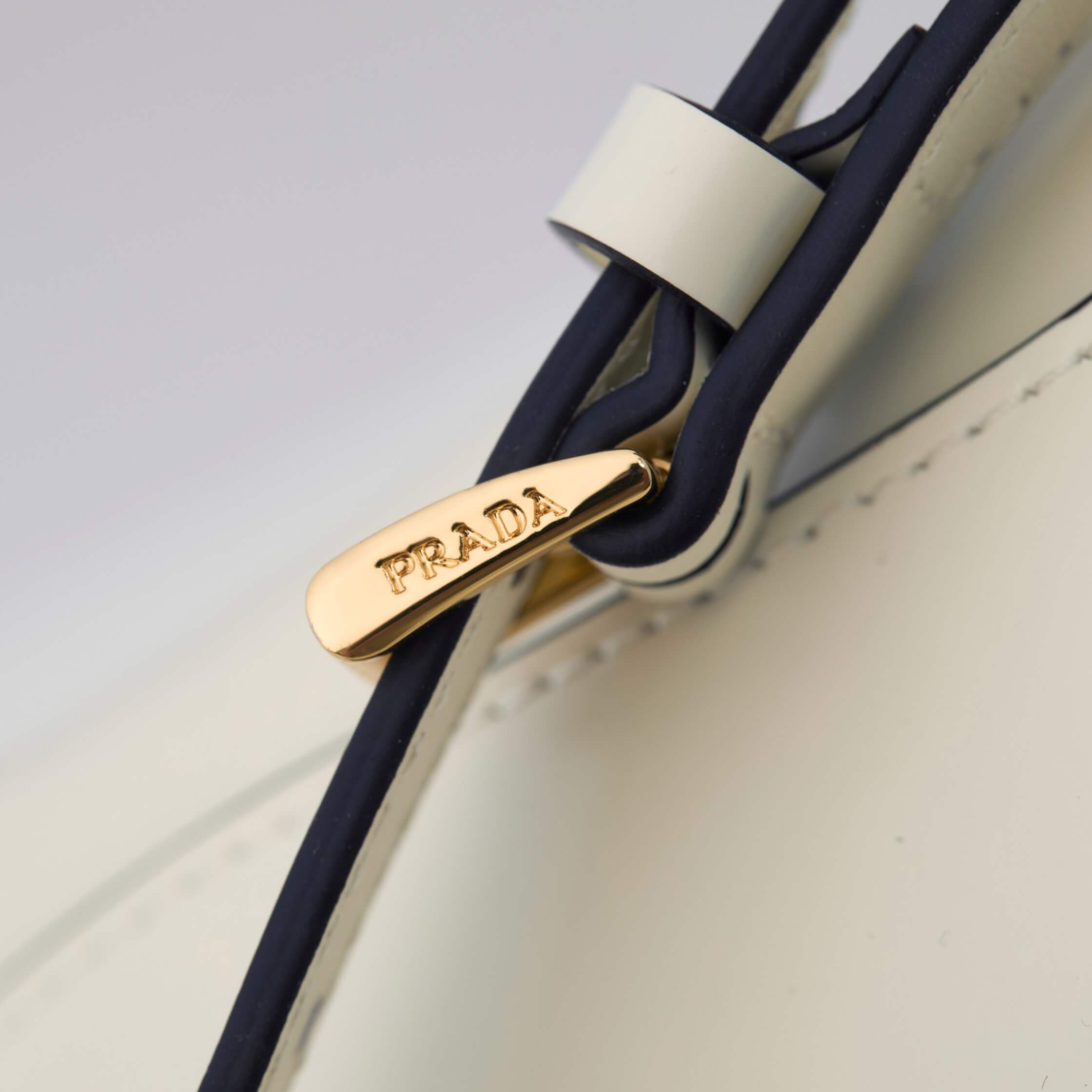 White Prada Arqué Leather Shoulder Bag with Flap - Image 7