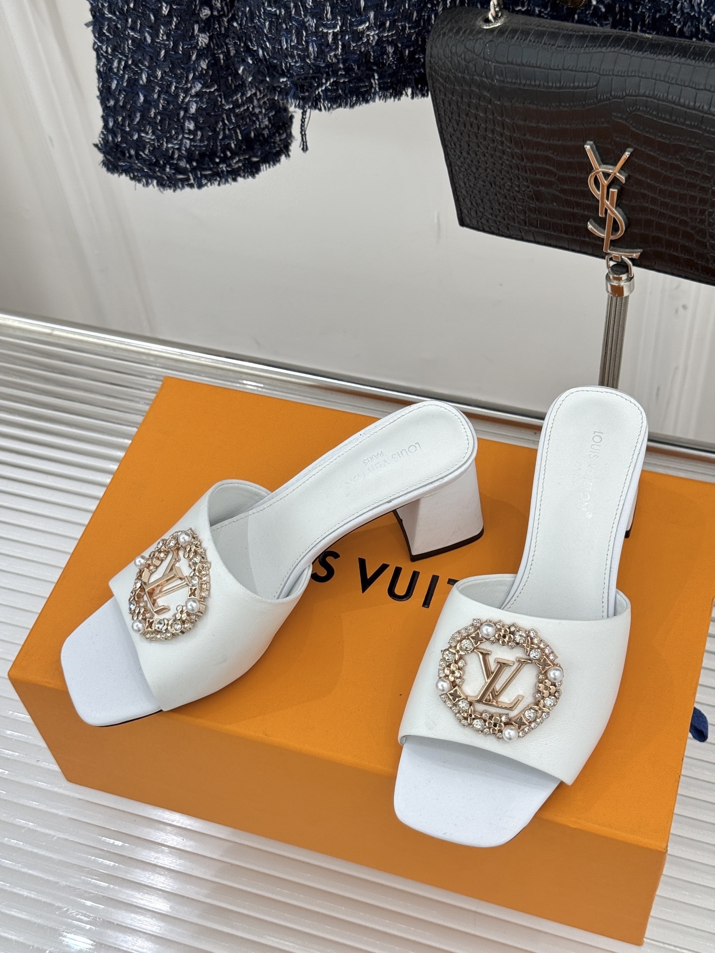 Louis Vuitton White Leather LV Crystal-Emblem Square-Heel Mules - Image 9