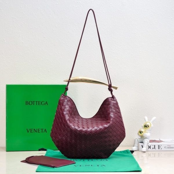Bottega Veneta Sardine Medium Intrecciato Leather Shoulder Bag – Barolo