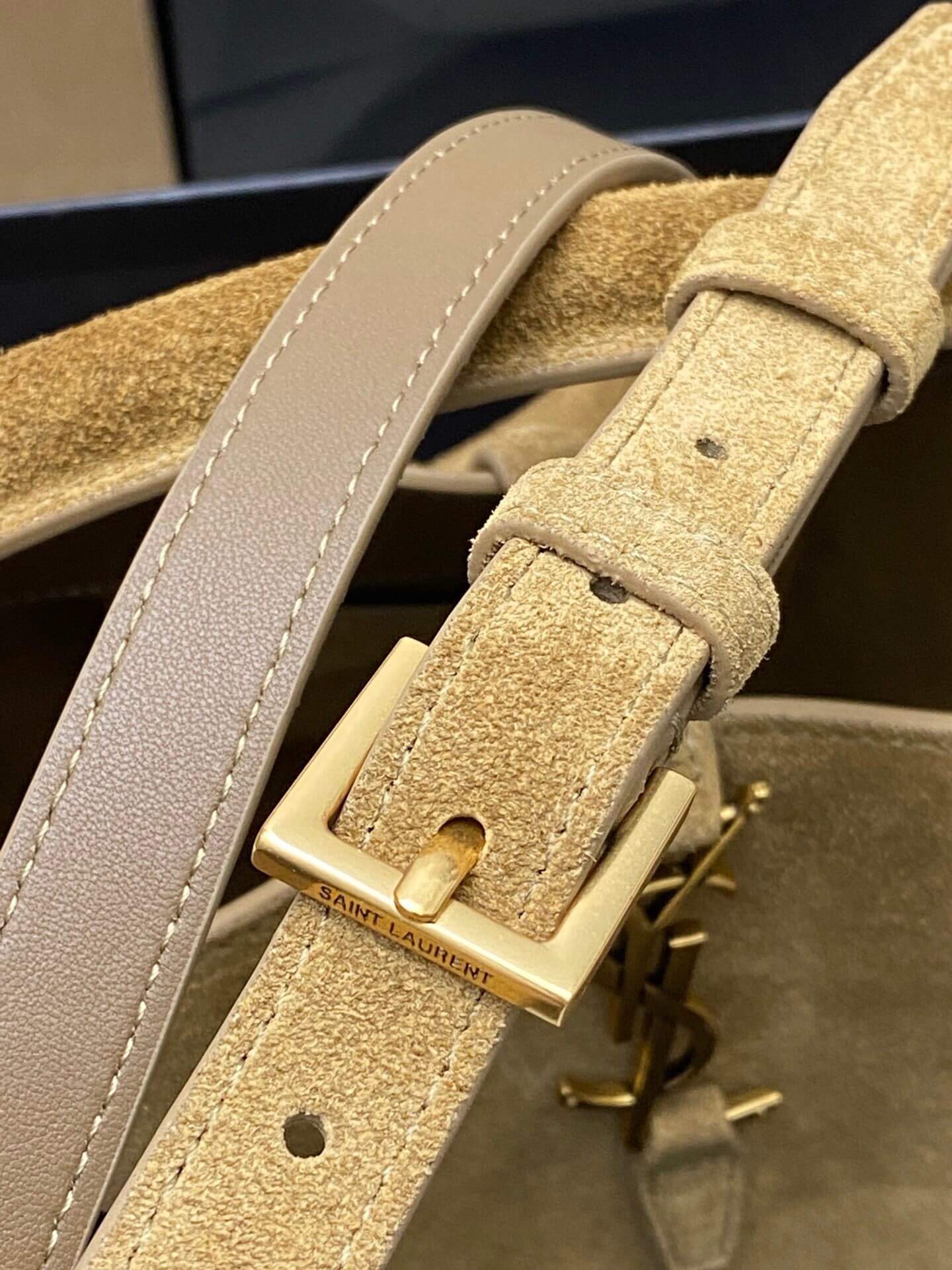 Saint Laurent LE 5 À 7 Bea Small Supple Hobo Bag in Cinnamon Suede & Leather - Image 5