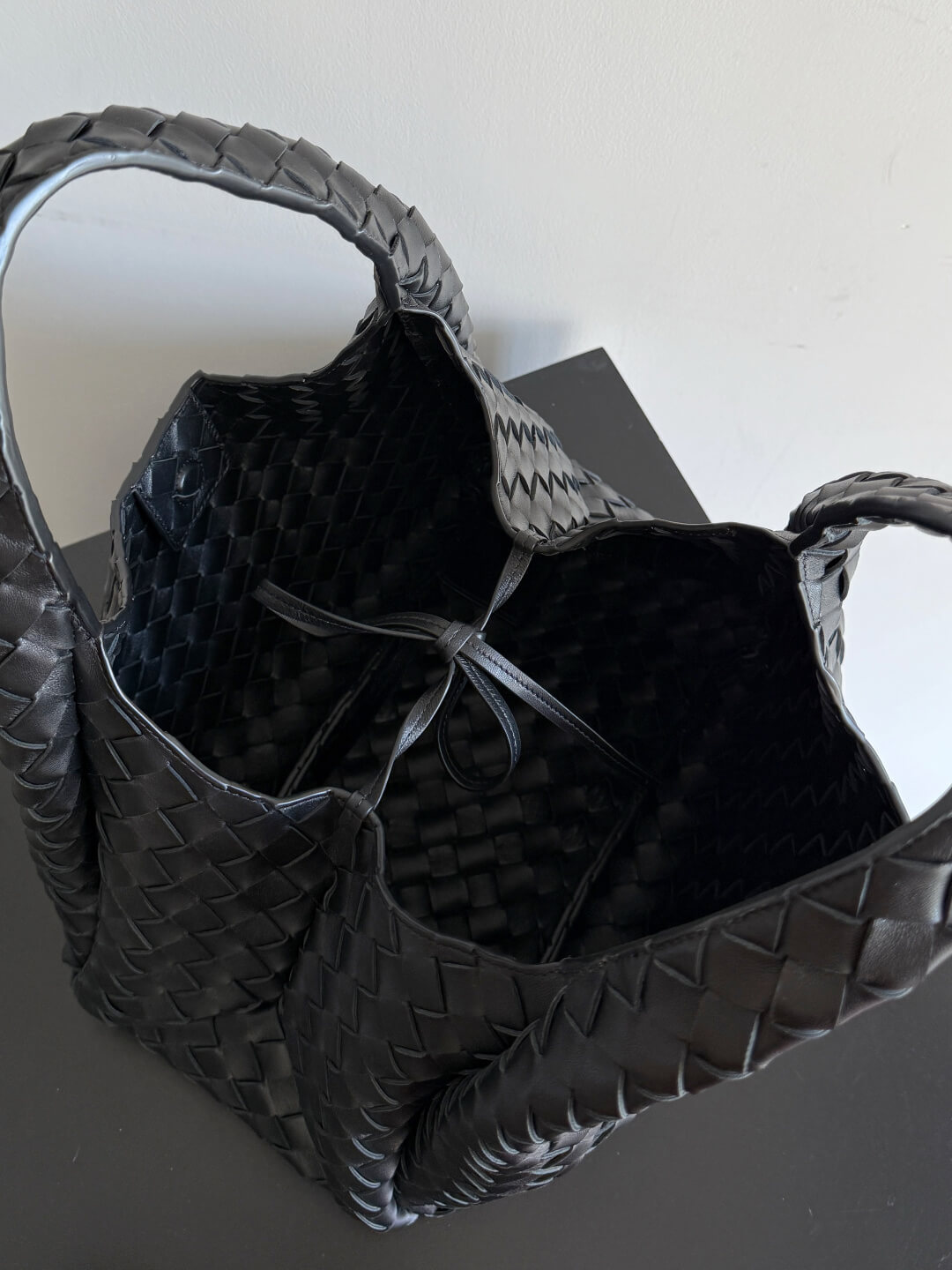 Bottega Veneta Campana Shoulder Bag in Black Intrecciato Woven Leather - Image 5