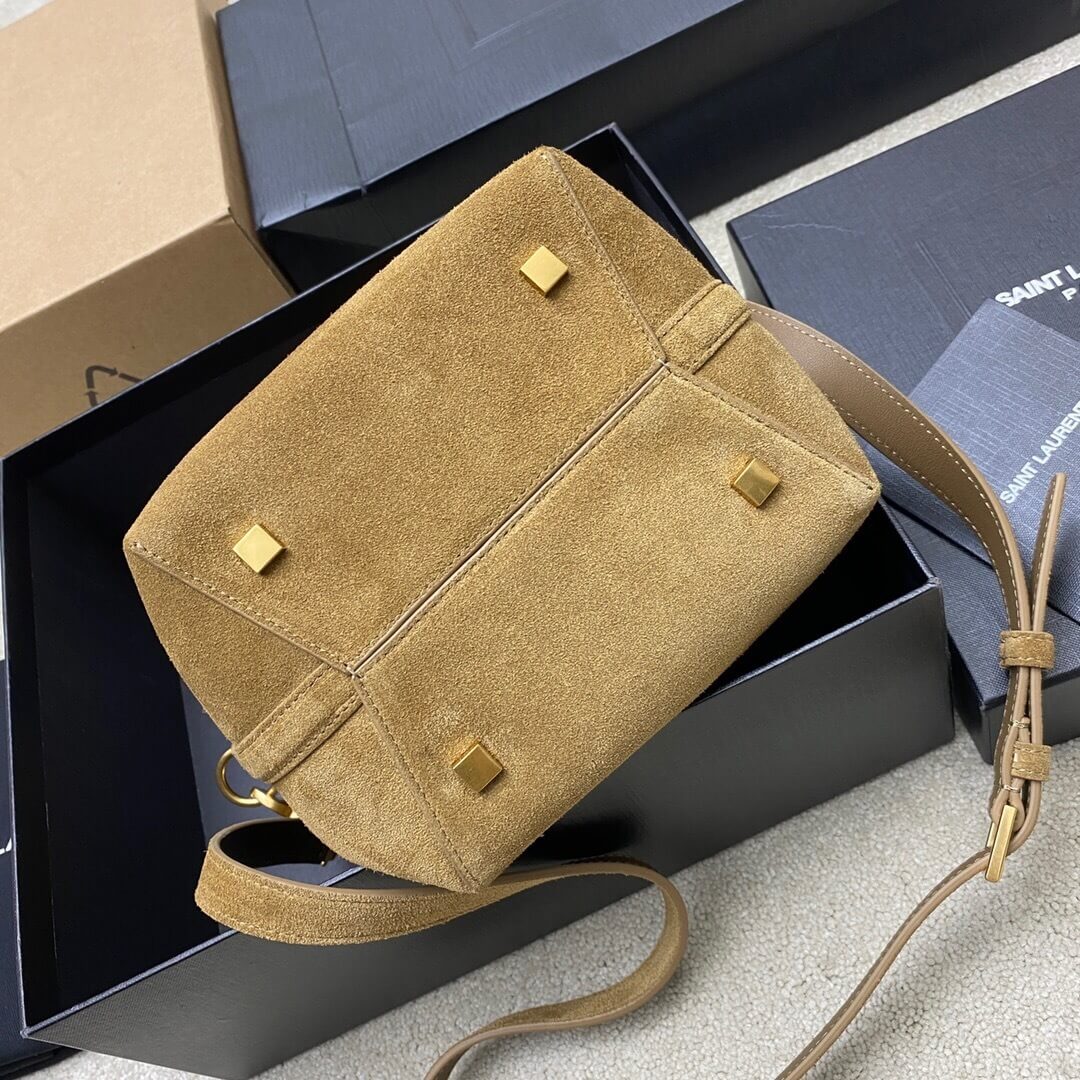 Saint Laurent LE 5 À 7 Bea Small Supple Hobo Bag in Cinnamon Suede & Leather - Image 4