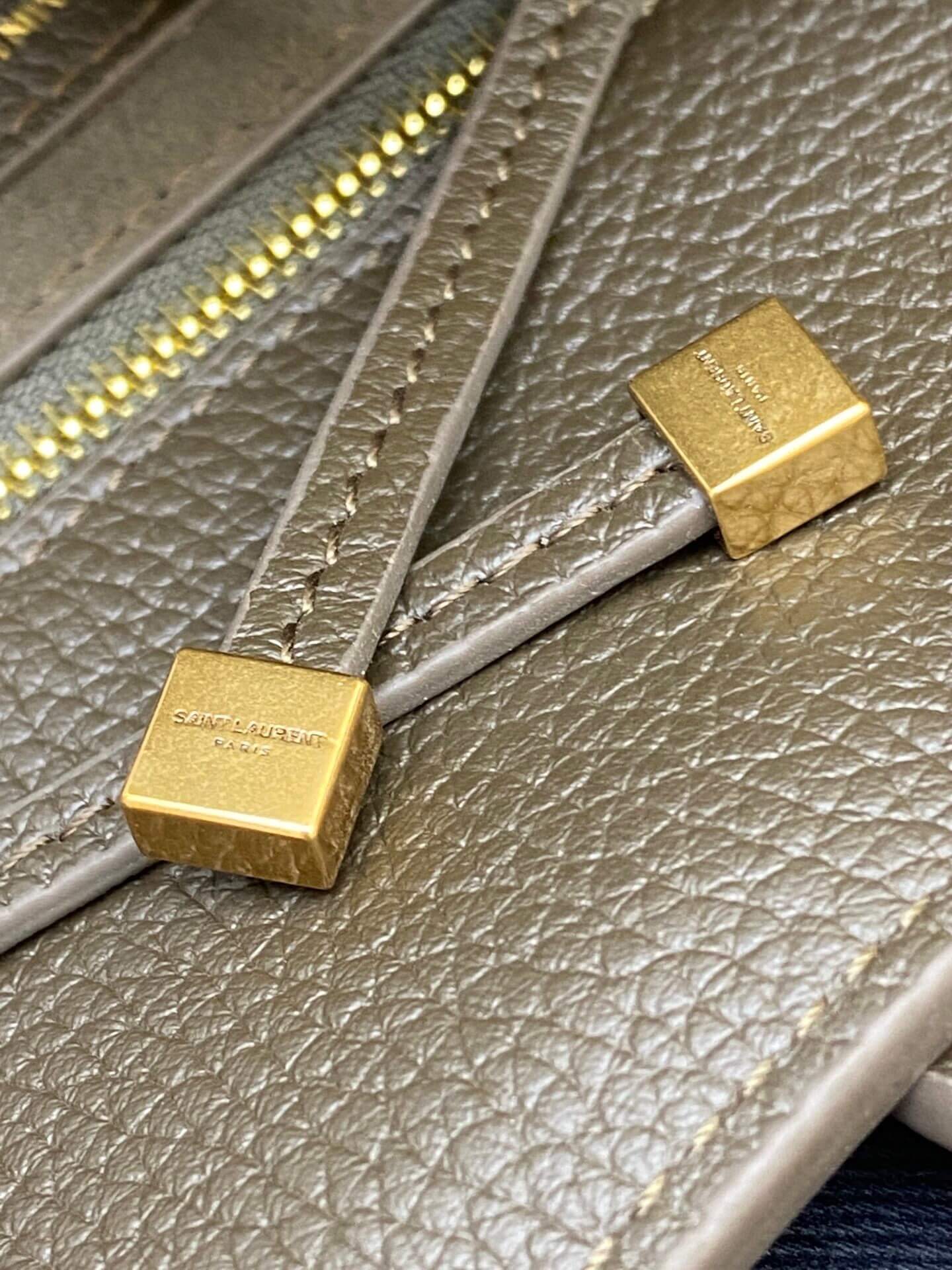 Saint Laurent LE 5 À 7 Large Soft Hobo Bag – Grained Leather in Khaki Green - Image 2