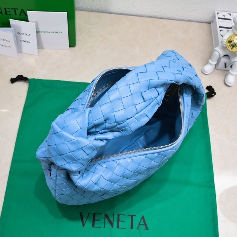 Bottega Veneta Teen Jodie Shoulder Bag in Sky Blue Intrecciato Woven Leather - Image 5