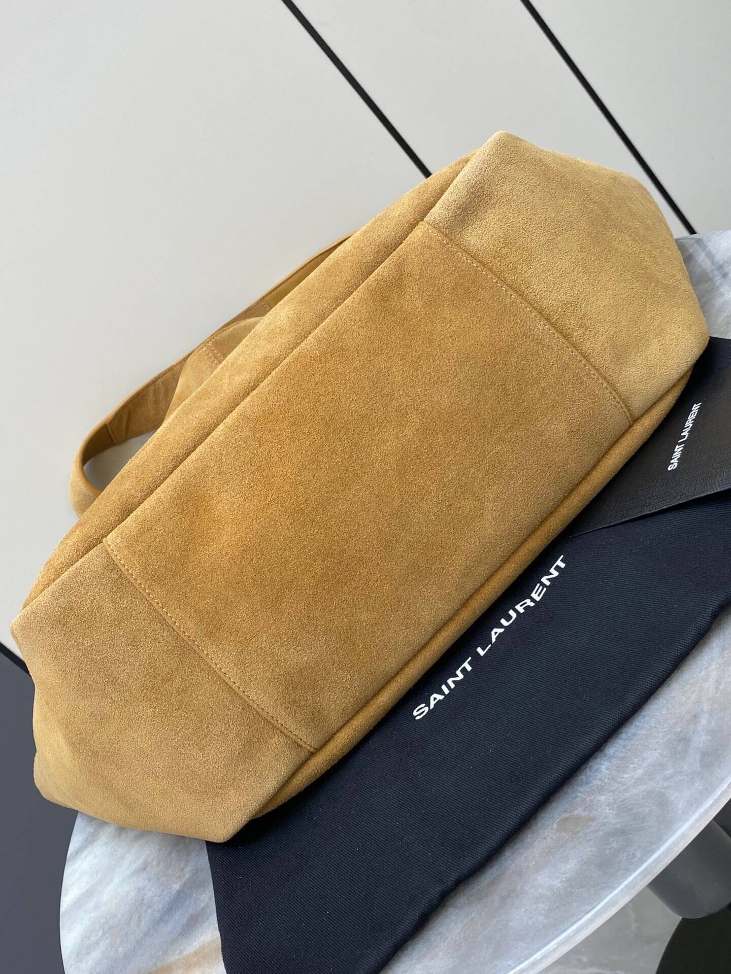 Saint Laurent Bea Tote in Tan Suede with Gold-Tone YSL Hardware in Tan - Image 7