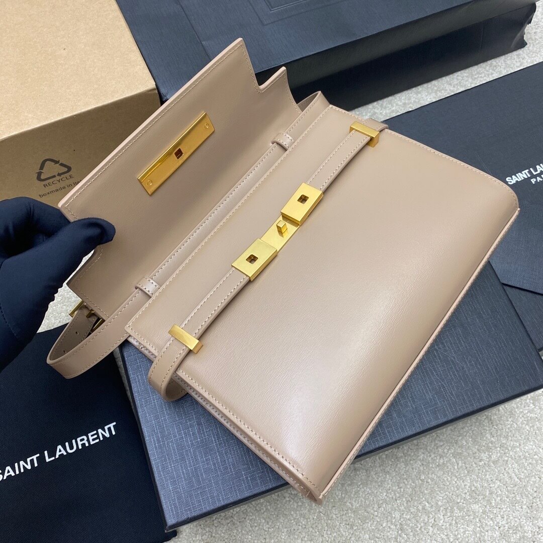 Saint Laurent Manhattan Shoulder Bag in Beige Box Saint Laurent Leather - Image 5