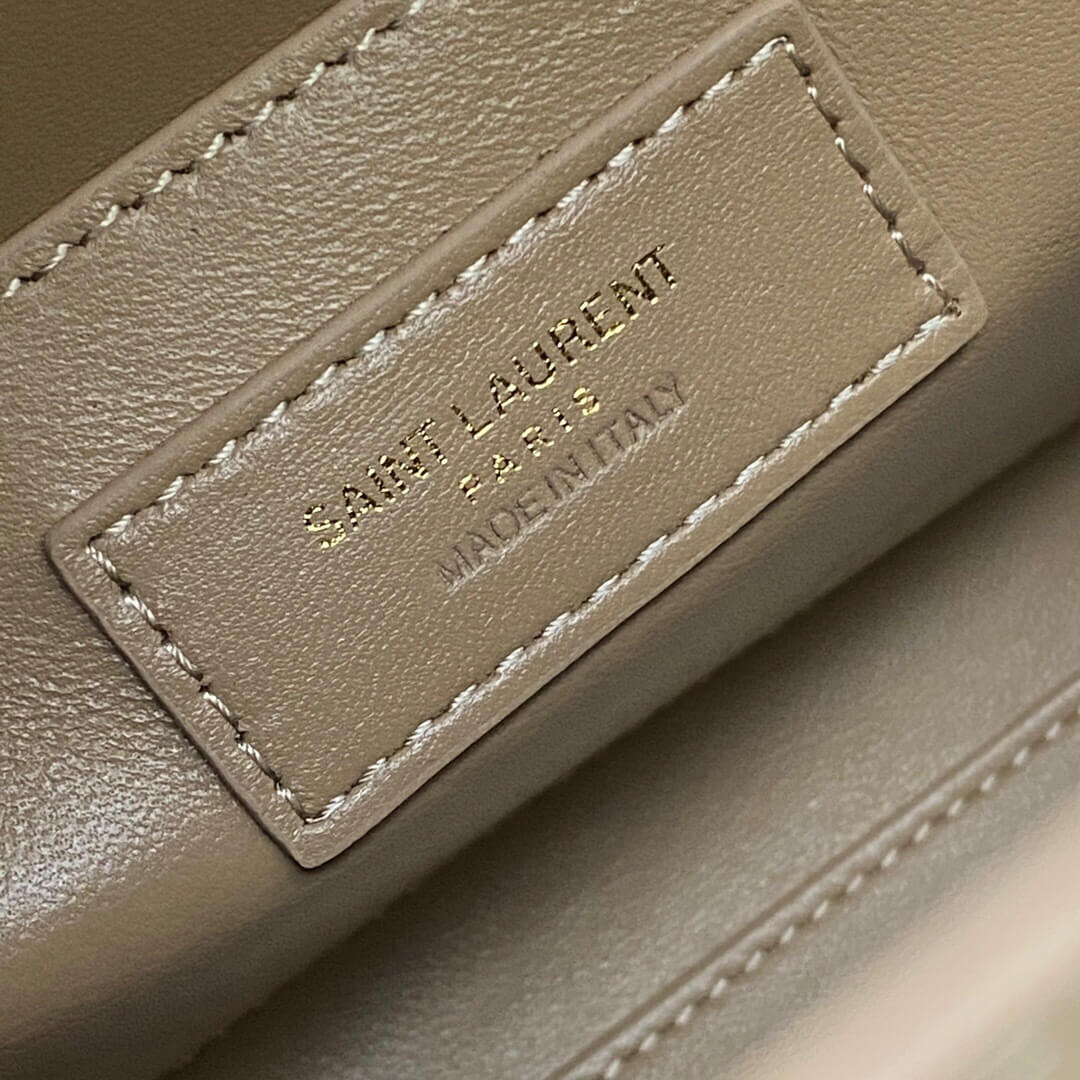 Saint Laurent Manhattan Shoulder Bag in Beige Box Saint Laurent Leather - Image 4