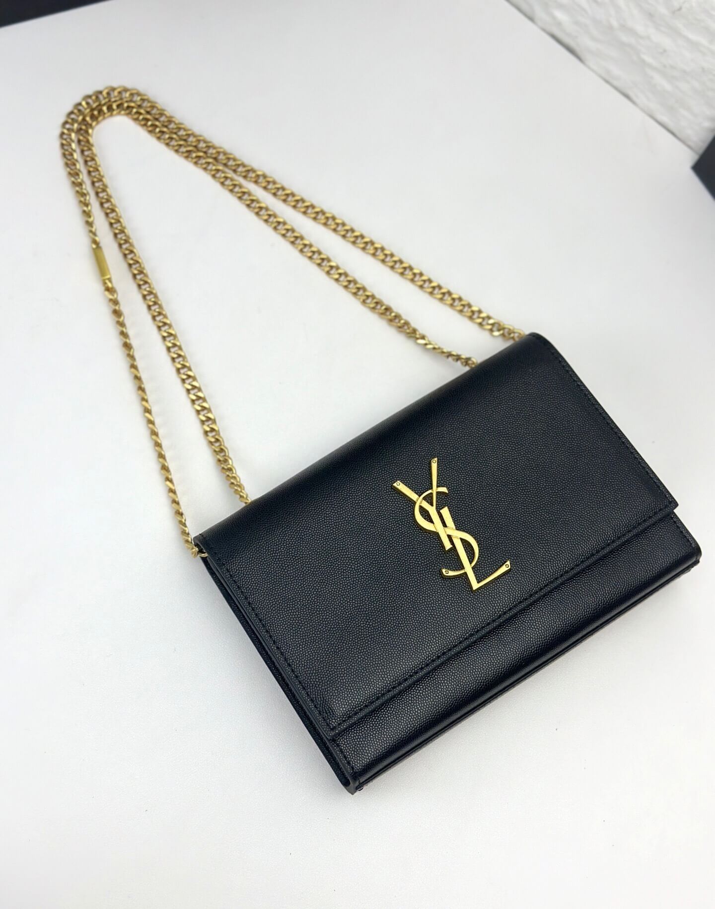 Saint Laurent Kate Medium Chain Bag in Grain de Poudre Embossed Leather - Image 5
