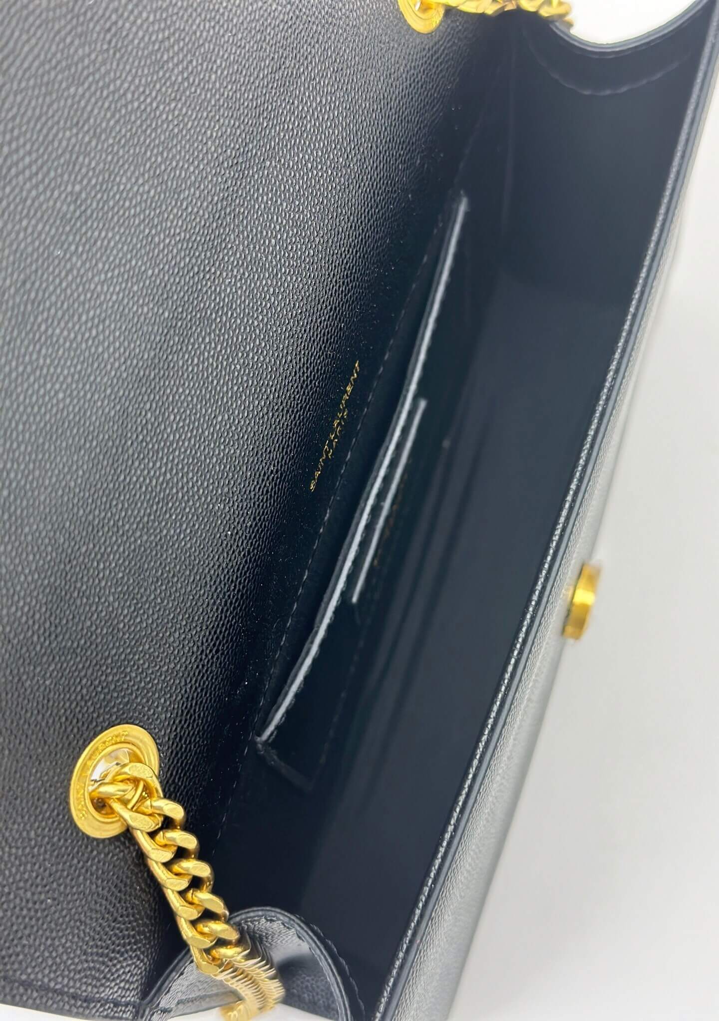 Saint Laurent Kate Medium Chain Bag in Grain de Poudre Embossed Leather - Image 2