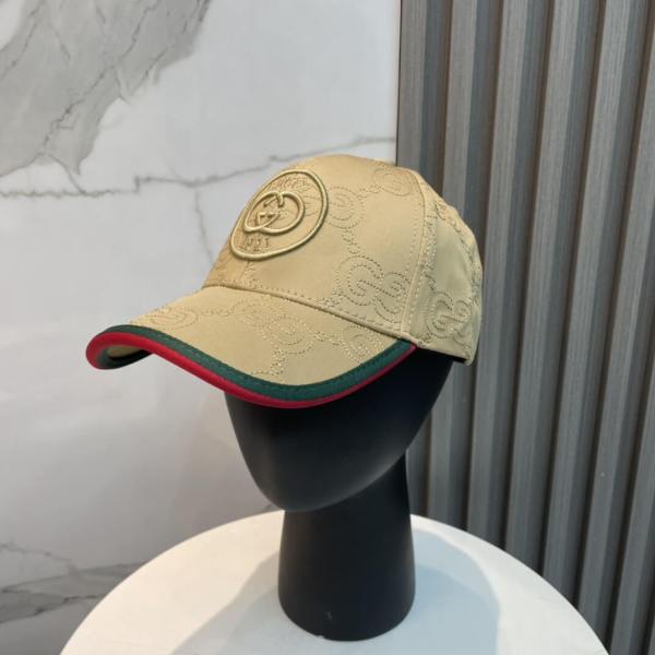 Gucci 1921 Interlocking G Monogram Canvas Baseball Cap – Beige, Red & Green