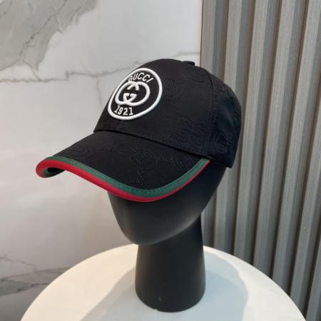 Gucci 1921 Interlocking G Monogram Canvas Baseball Cap – Black, Red & Green