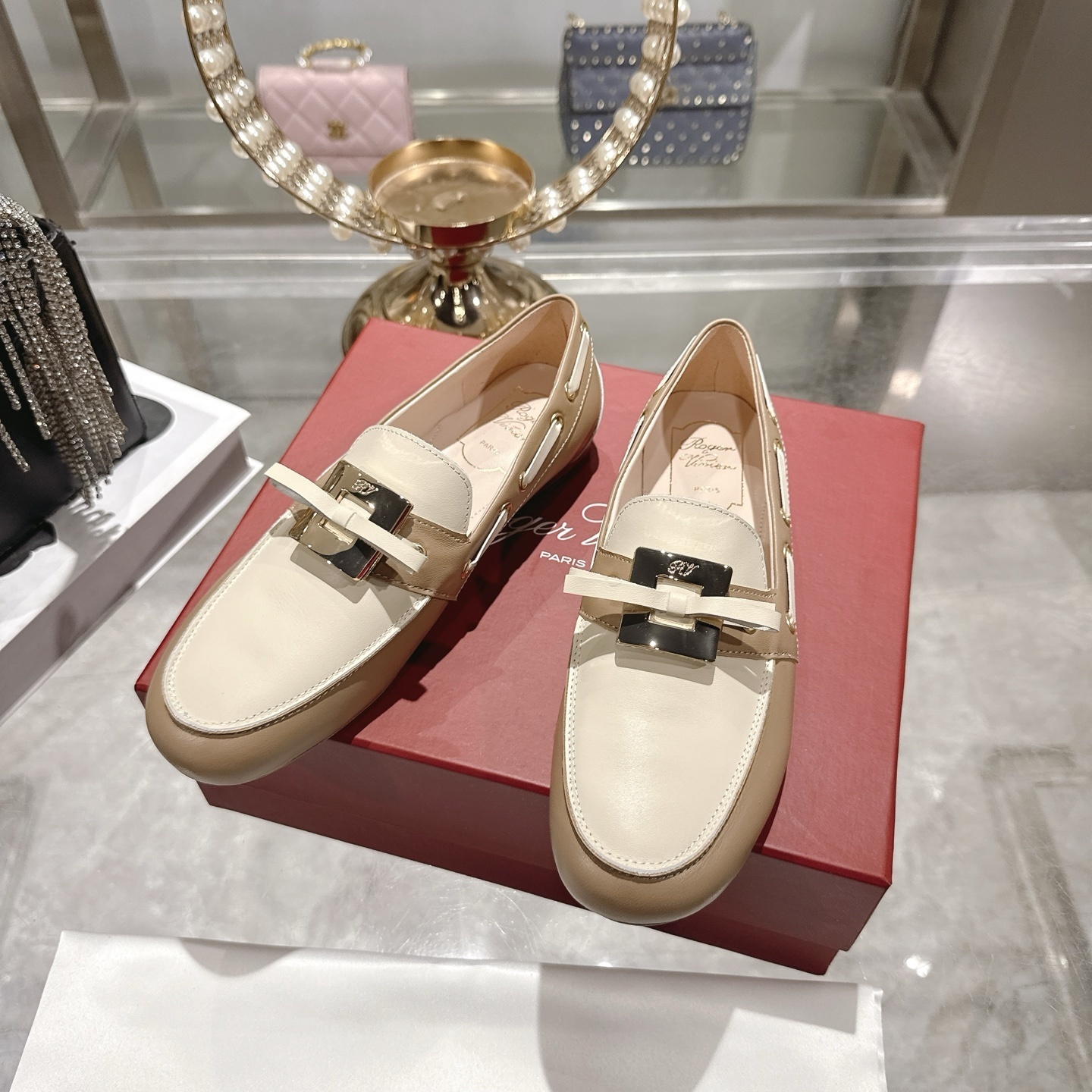 Roger Vivier Two-Tone Leather Buckle Loafers - Image 2