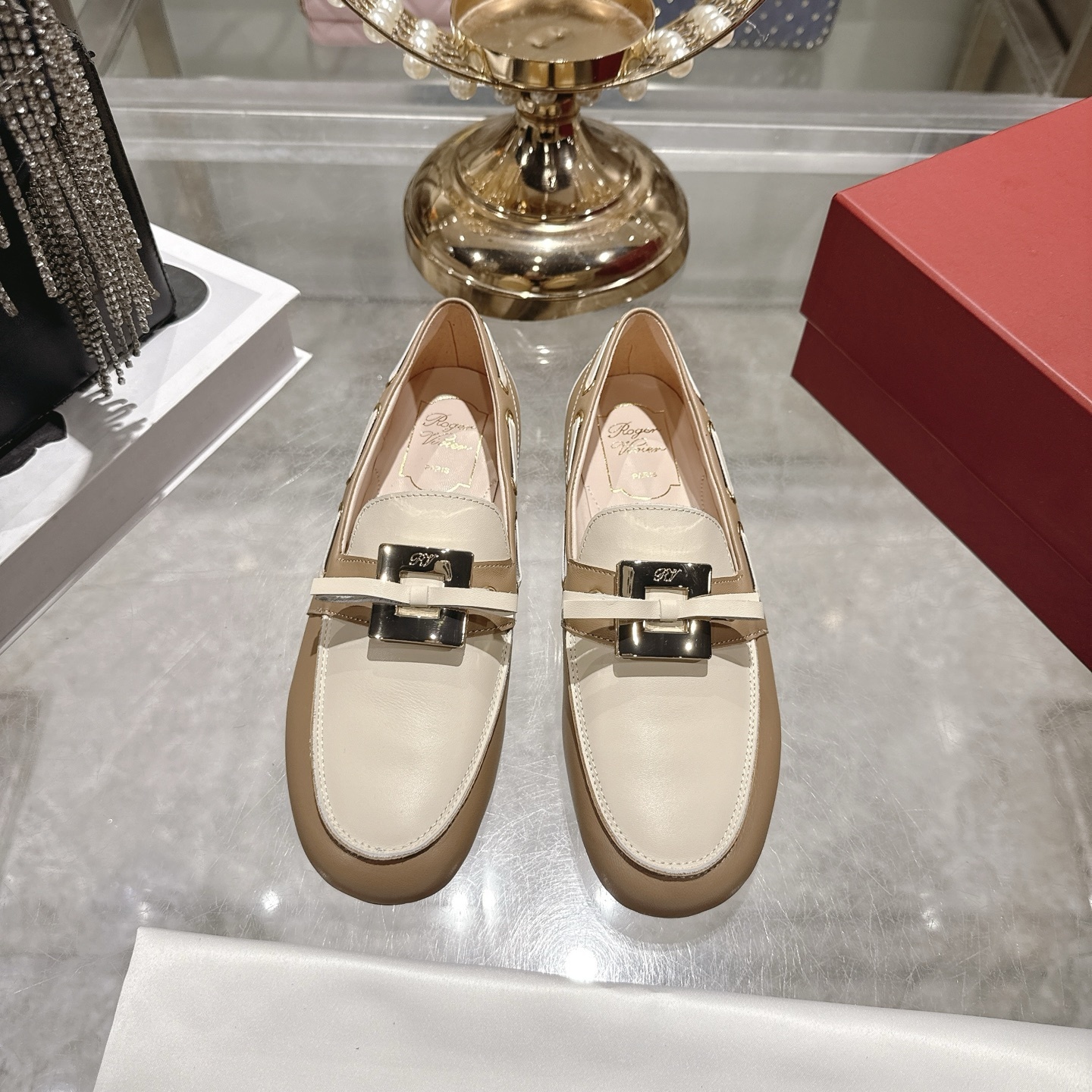 Roger Vivier Two-Tone Leather Buckle Loafers - Image 3