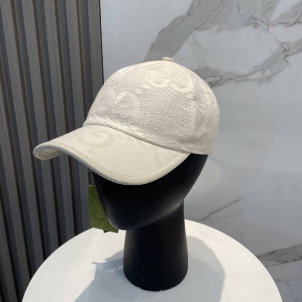 Gucci Jumbo GG Canvas Baseball Hat – Off-White