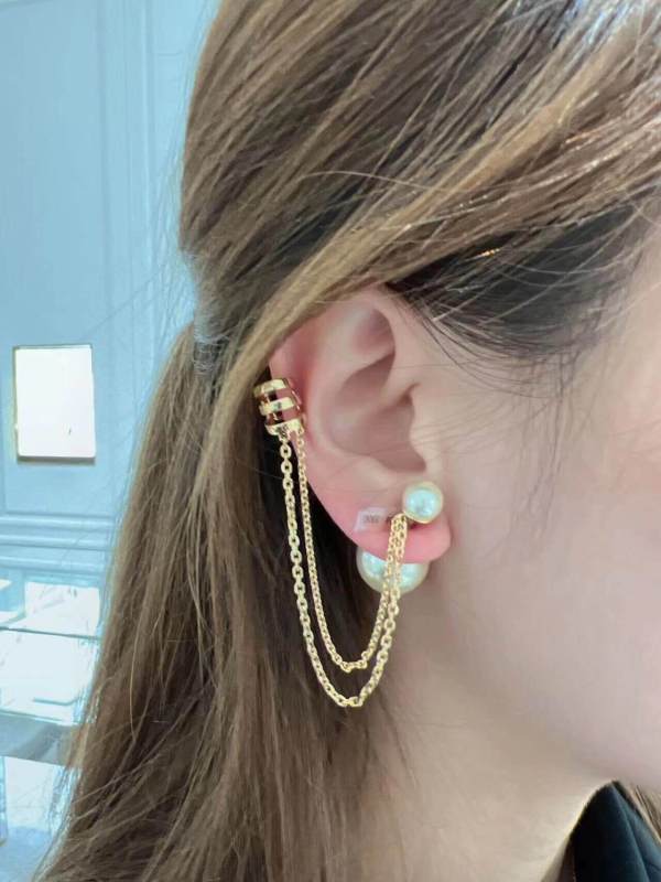 Dior Tribales Earring with Earcuff - Gold-Finish Metal and White Resin Pearls with Chain