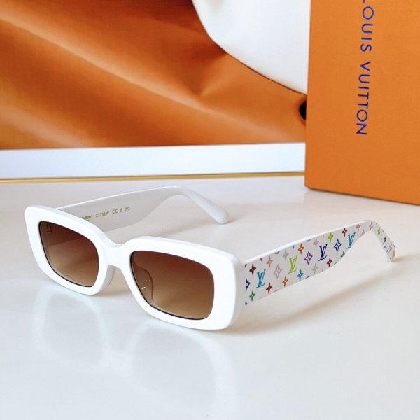 Louis Vuitton x Takashi Murakami Multigram Cat-Eye Sunglasses – White & Multi-Color