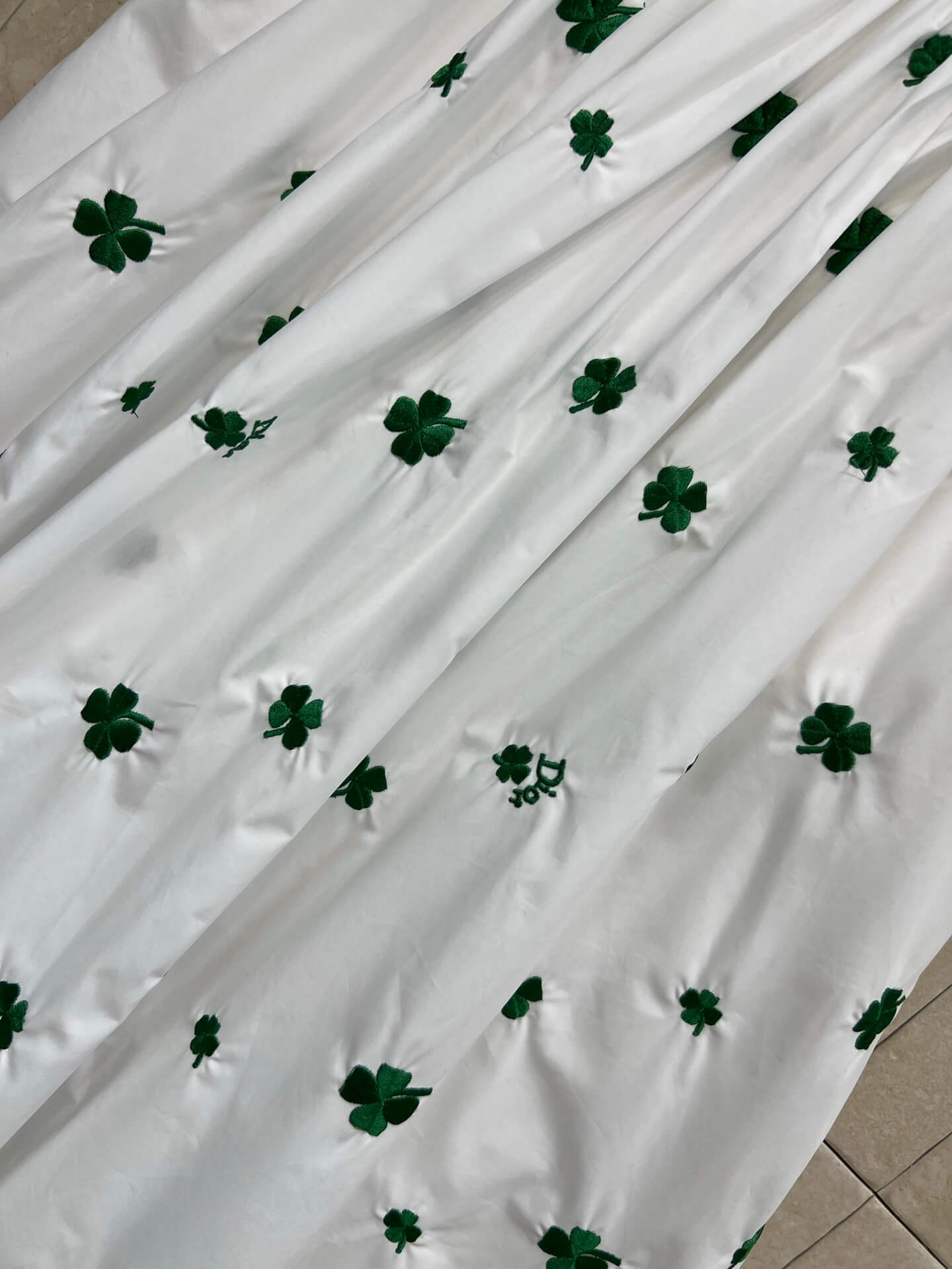 Christian Dior Lucky Clover & Logo Embroidered Cotton Poplin Midi Skirt – White - Image 4