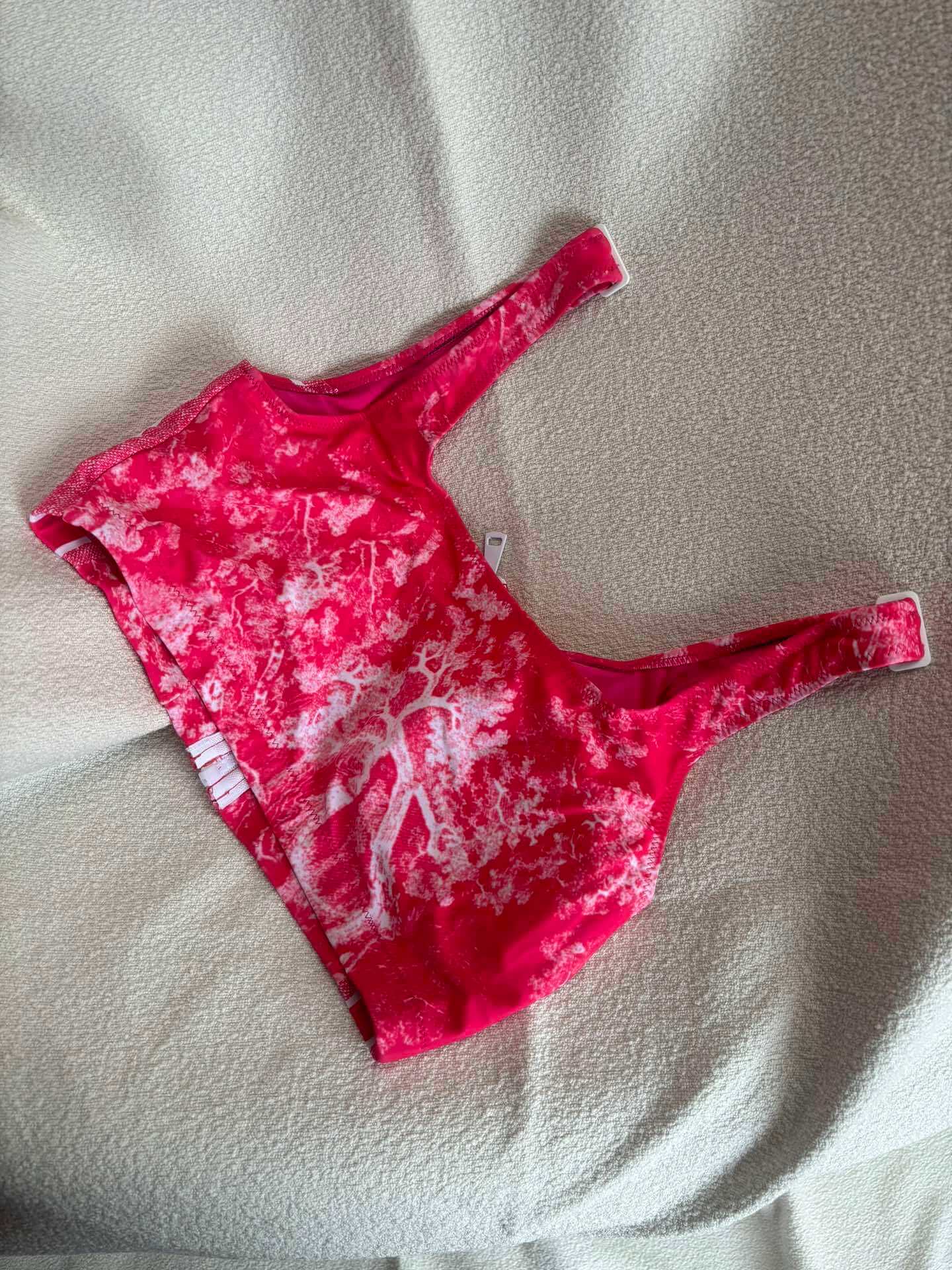 Christian Dior Pink Toile de Jouy Sauvage Bikini Set with Zip Crop Top and High-Waist Bottoms – Pink - Image 5