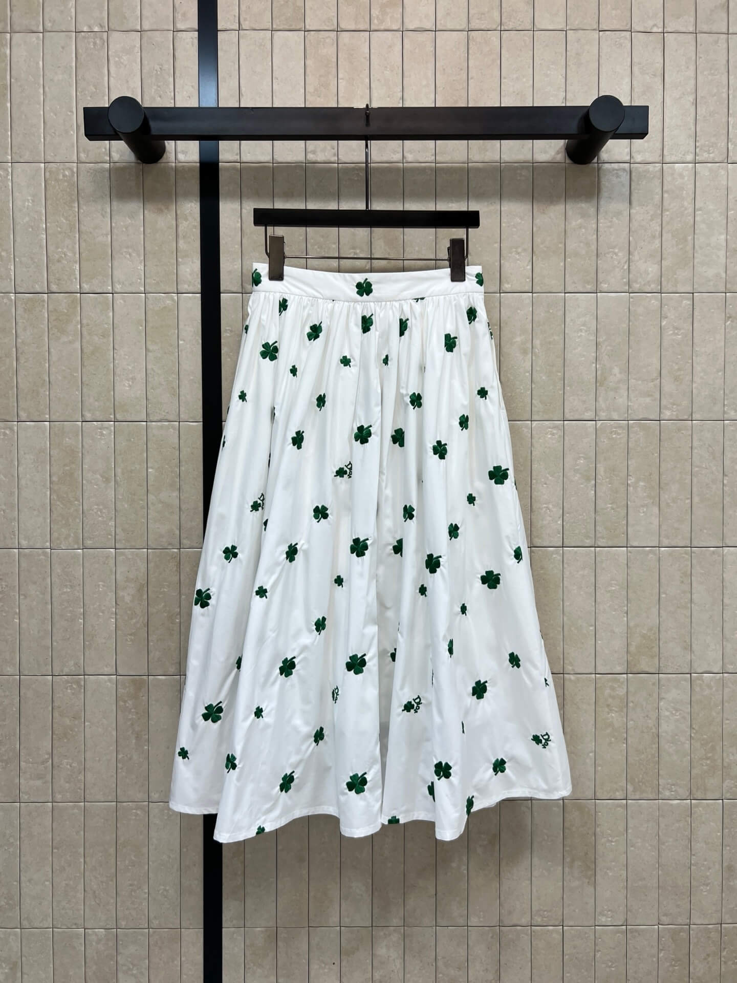 Christian Dior Lucky Clover & Logo Embroidered Cotton Poplin Midi Skirt – White - Image 5