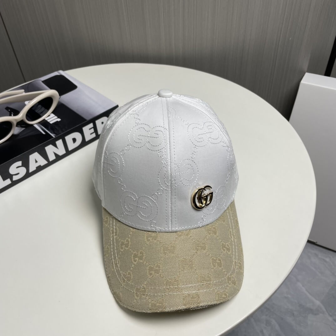 Gucci GG Monogram Canvas Baseball Cap – White, Beige & Gold - Image 2