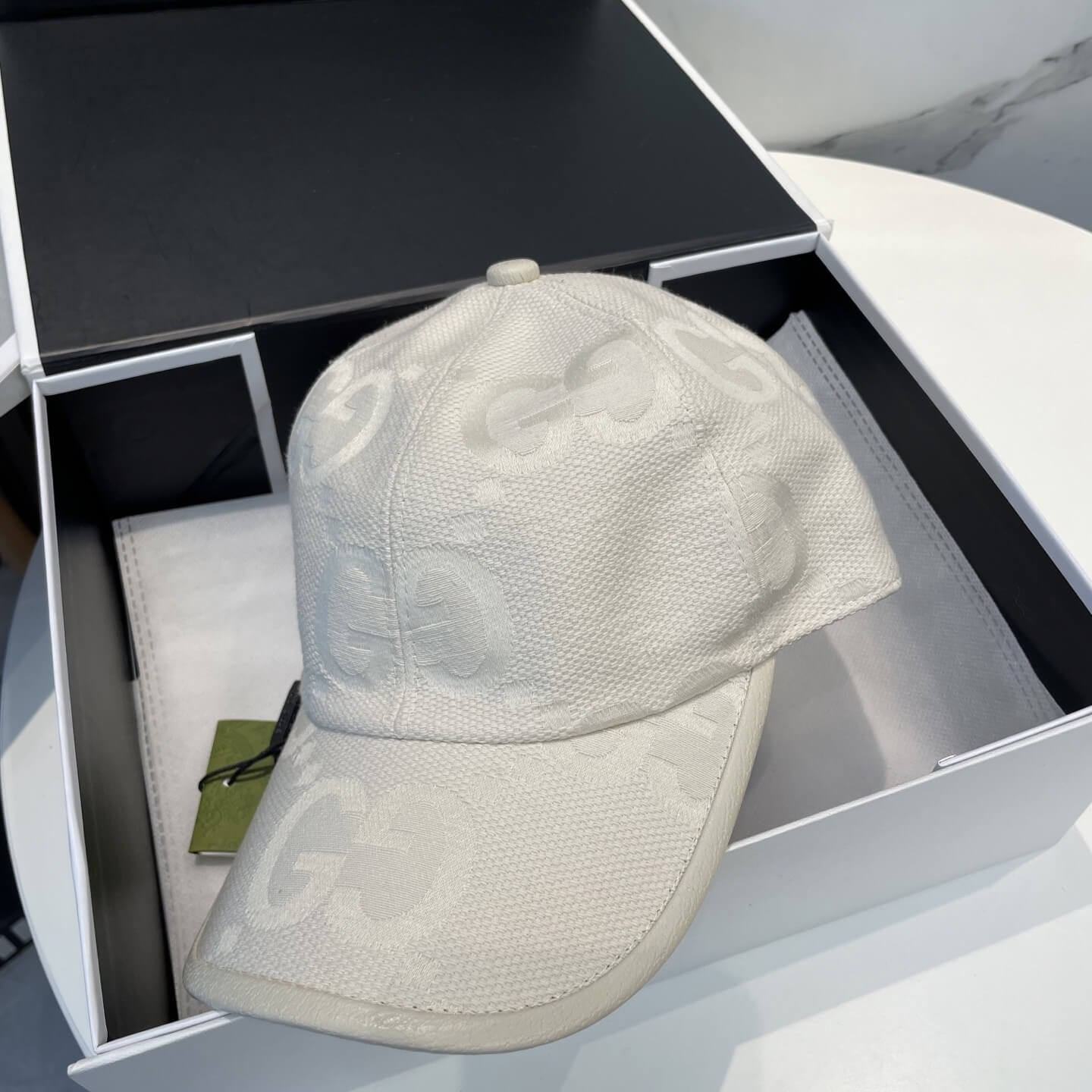 Gucci Jumbo GG Canvas Baseball Hat – Off-White - Image 4