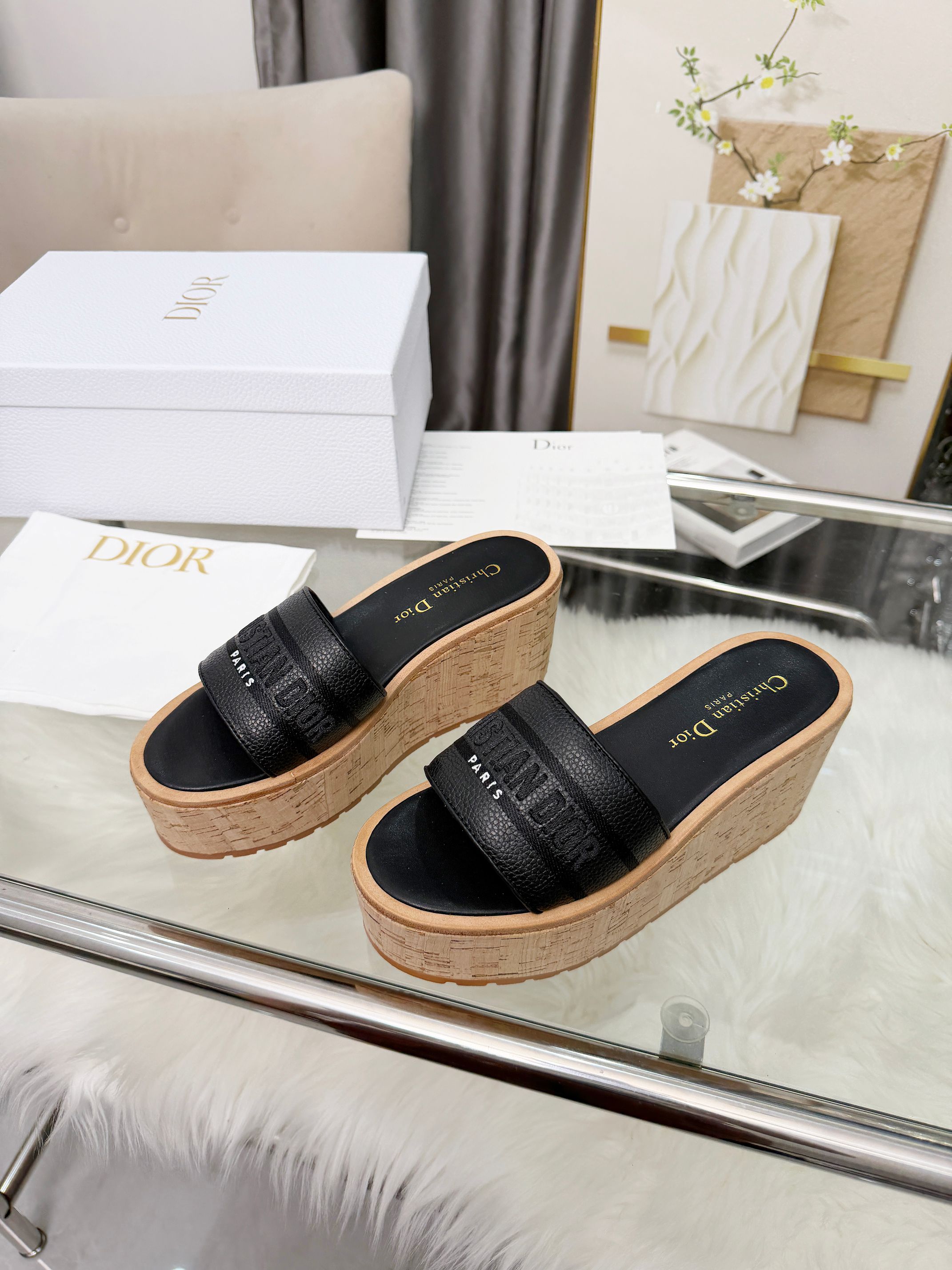 Dior Black Dway Platform Slides - Image 3