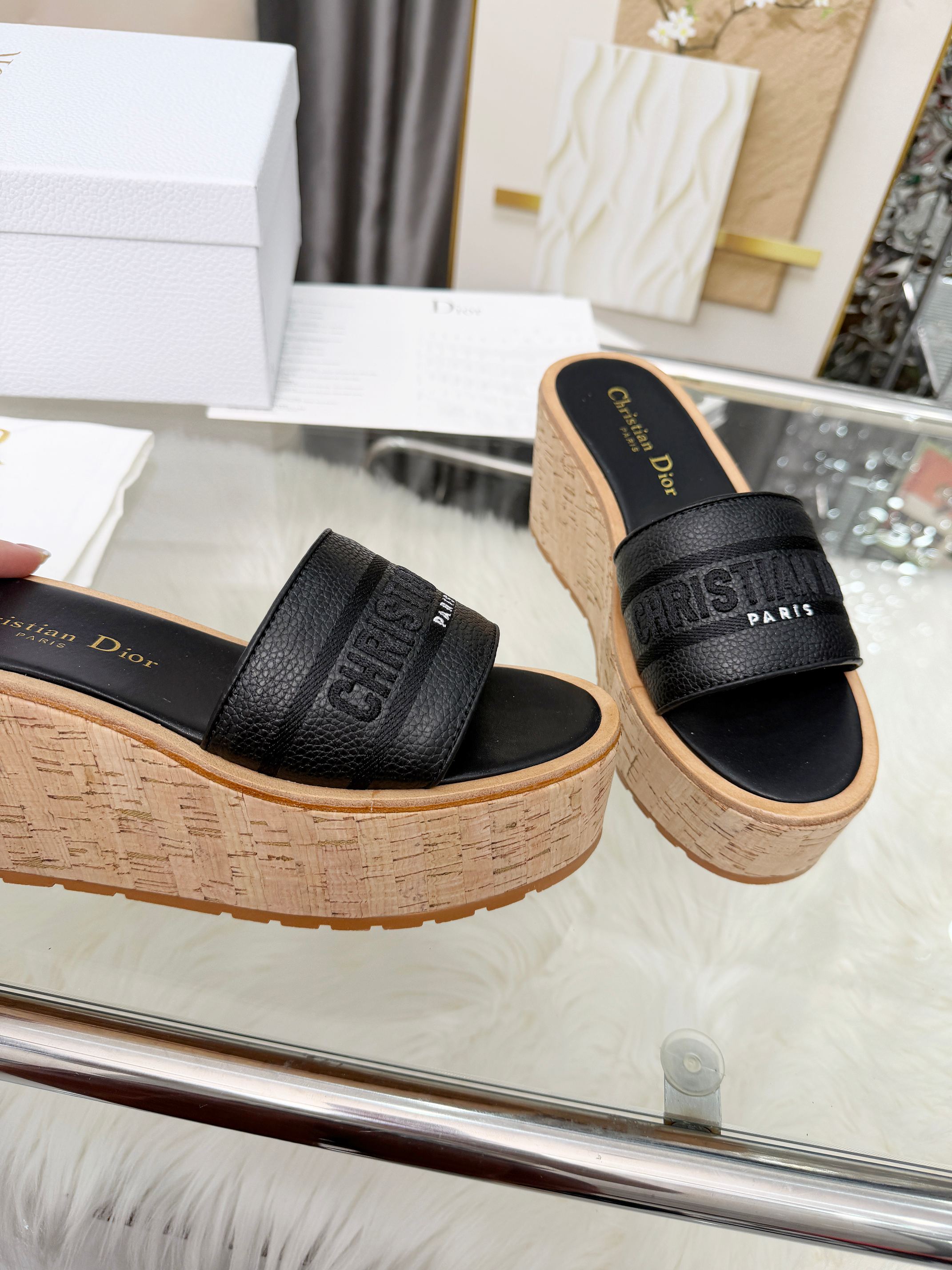 Dior Black Dway Platform Slides - Image 5
