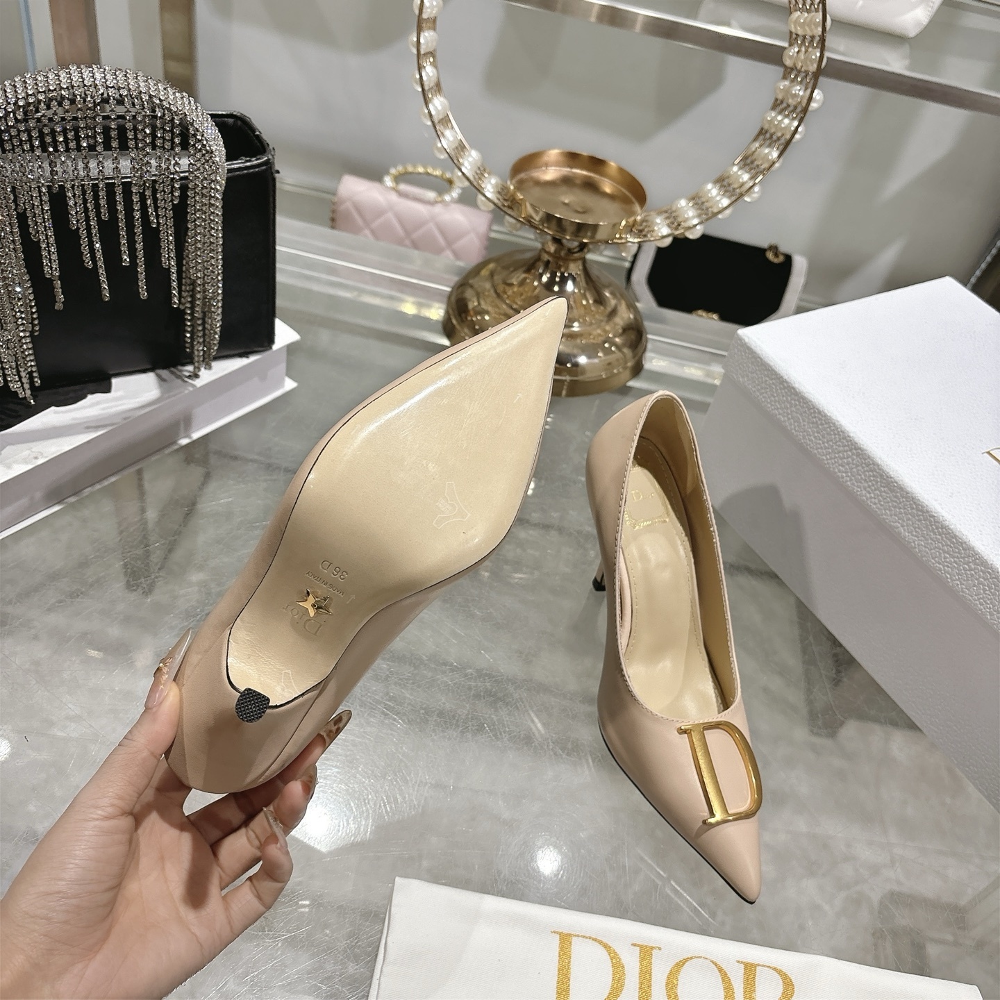 Dior Nude Leather CD Logo Pointed Pumps - Image 9