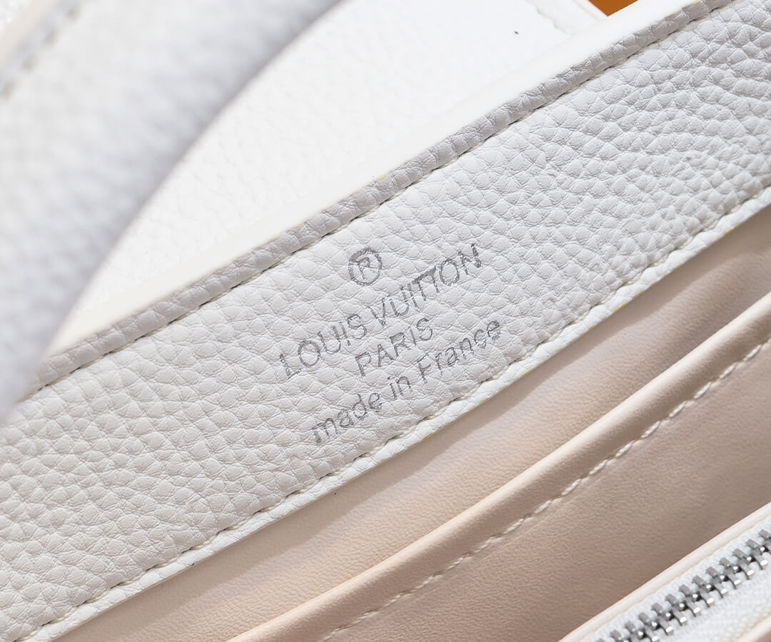 Louis Vuitton Capucines Mini Taurillon Leather Handbag White - Image 5