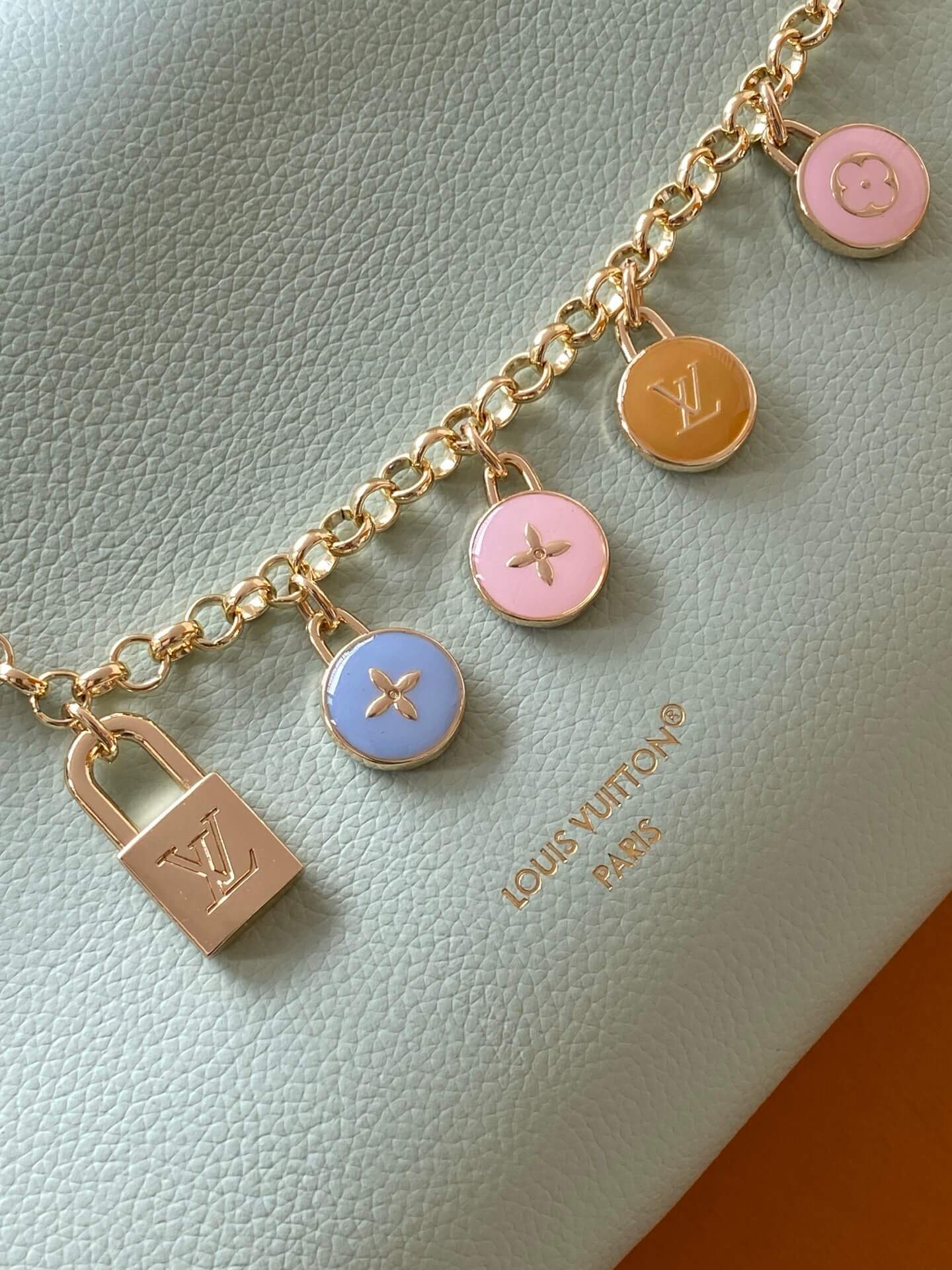 Louis Vuitton Side Trunk PM Mint Green Taurillon Leather Bag with Multicolored Charm Chain - Image 6