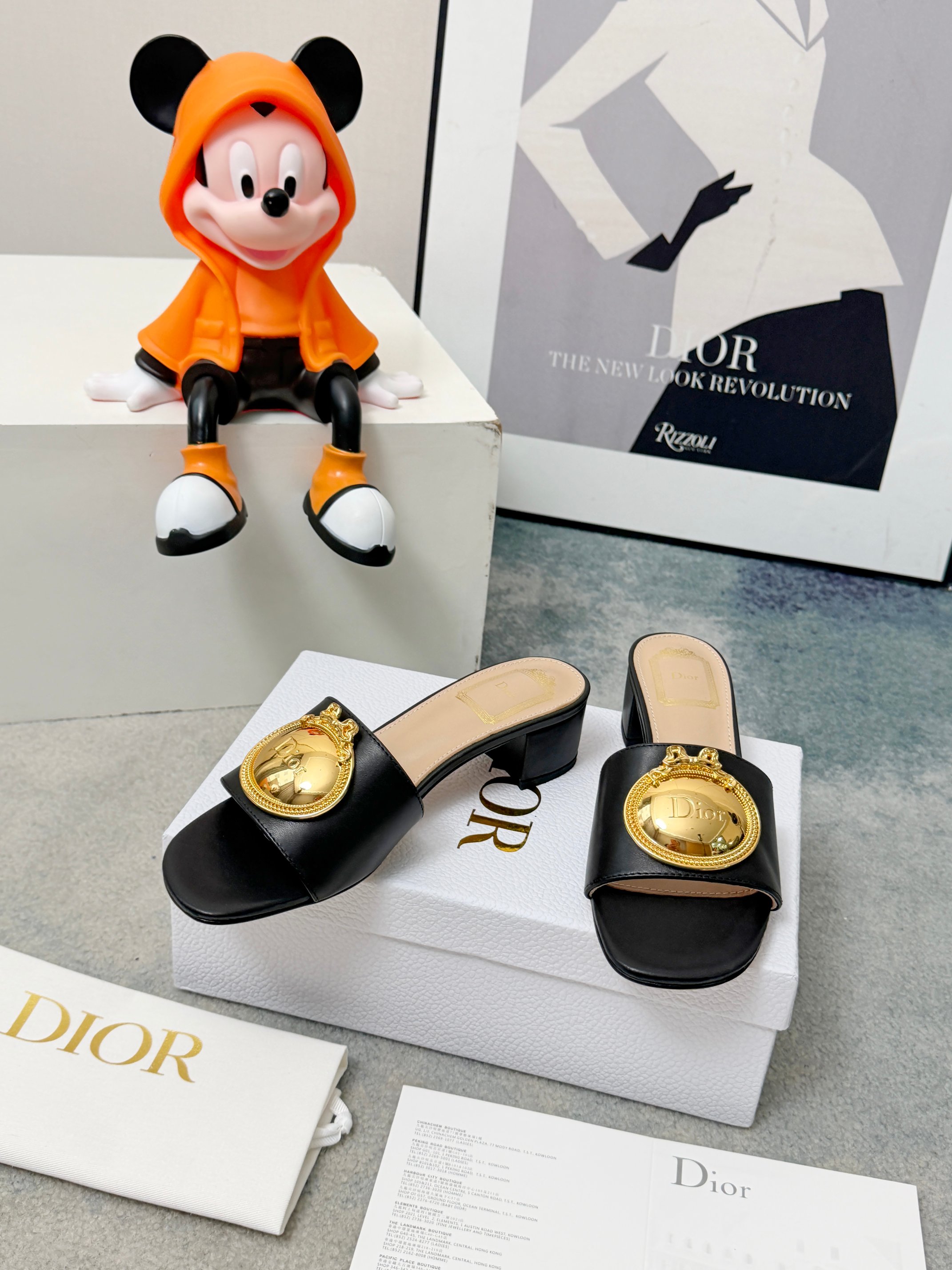 Dior Black Lambskin Médaillon Buckle Heeled Slide