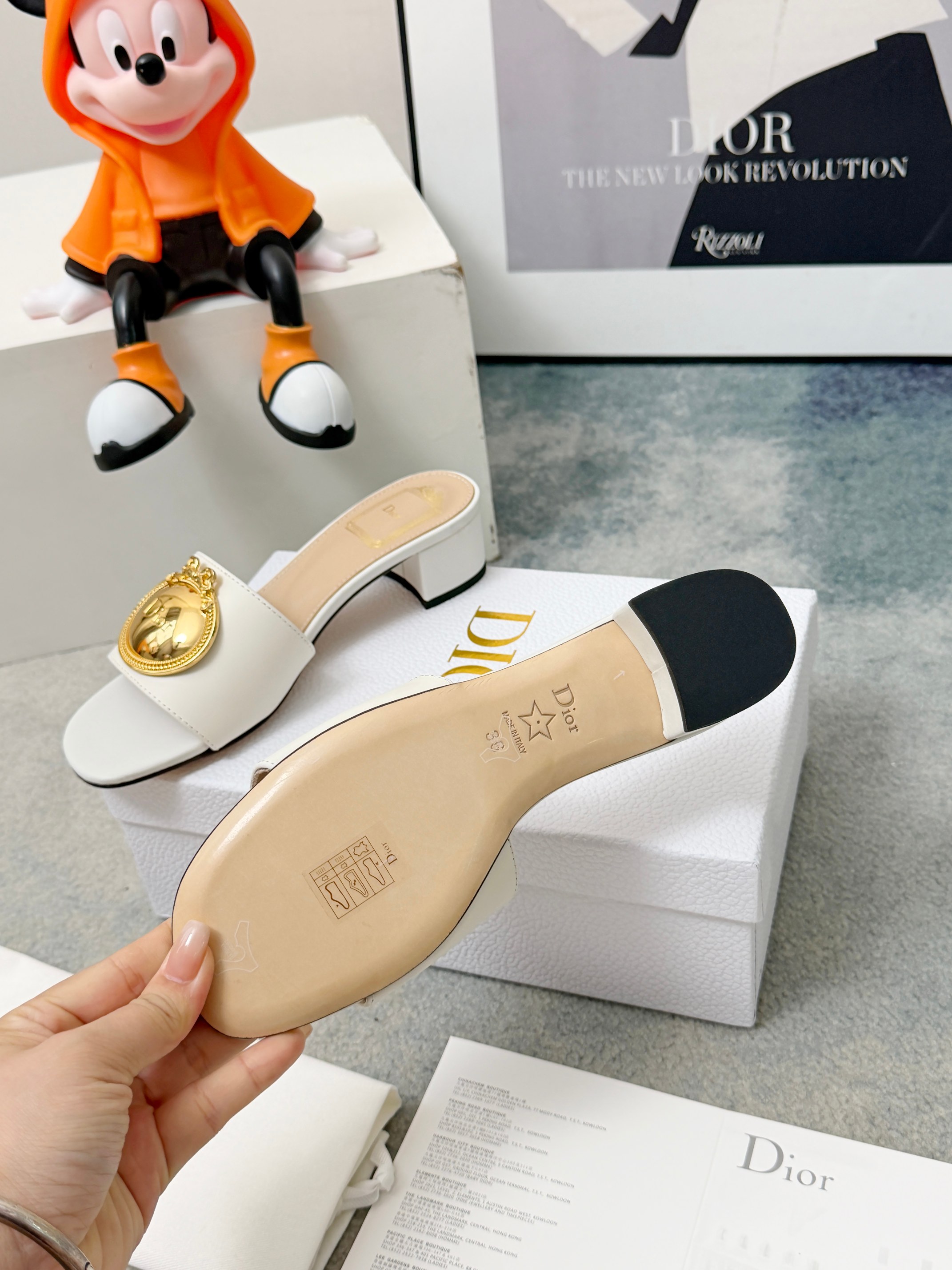 Dior Ivory Lambskin Médaillon Buckle Heeled Slide - Image 5
