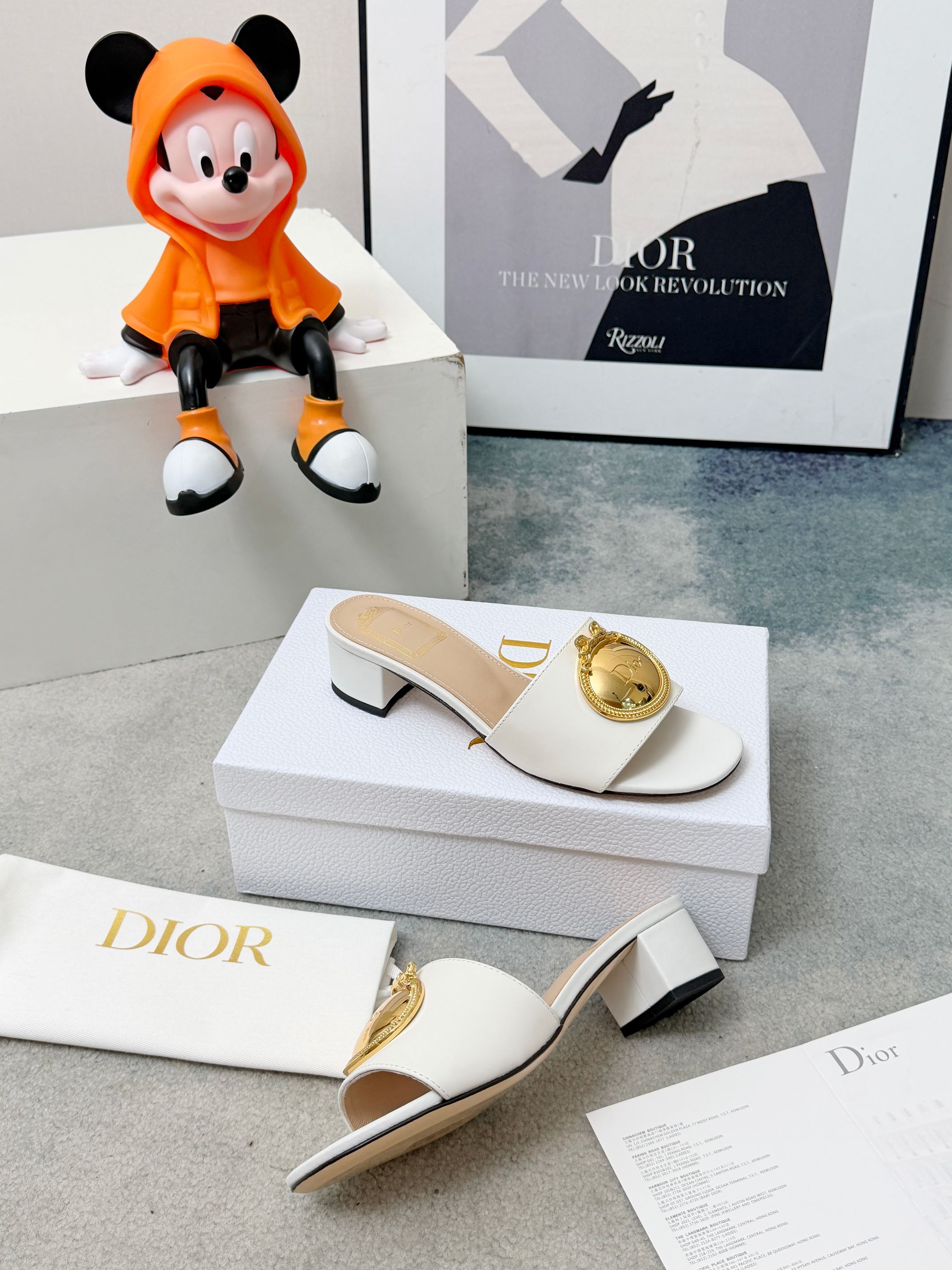 Dior Ivory Lambskin Médaillon Buckle Heeled Slide - Image 6