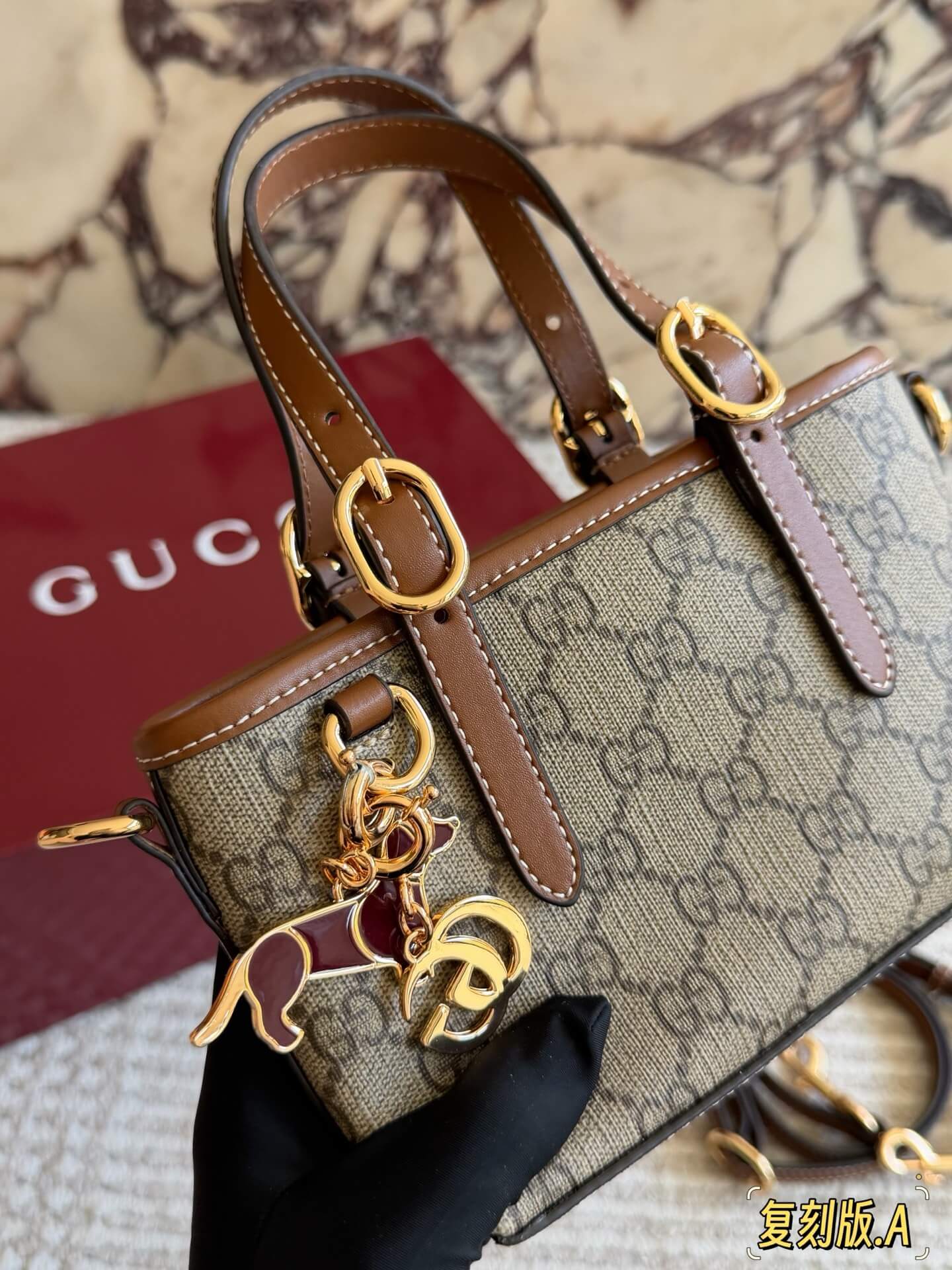 Gucci Ophidia Mini GG Supreme Tote Bag with Interlocking G Charm and Adjustable Shoulder Strap - Image 3