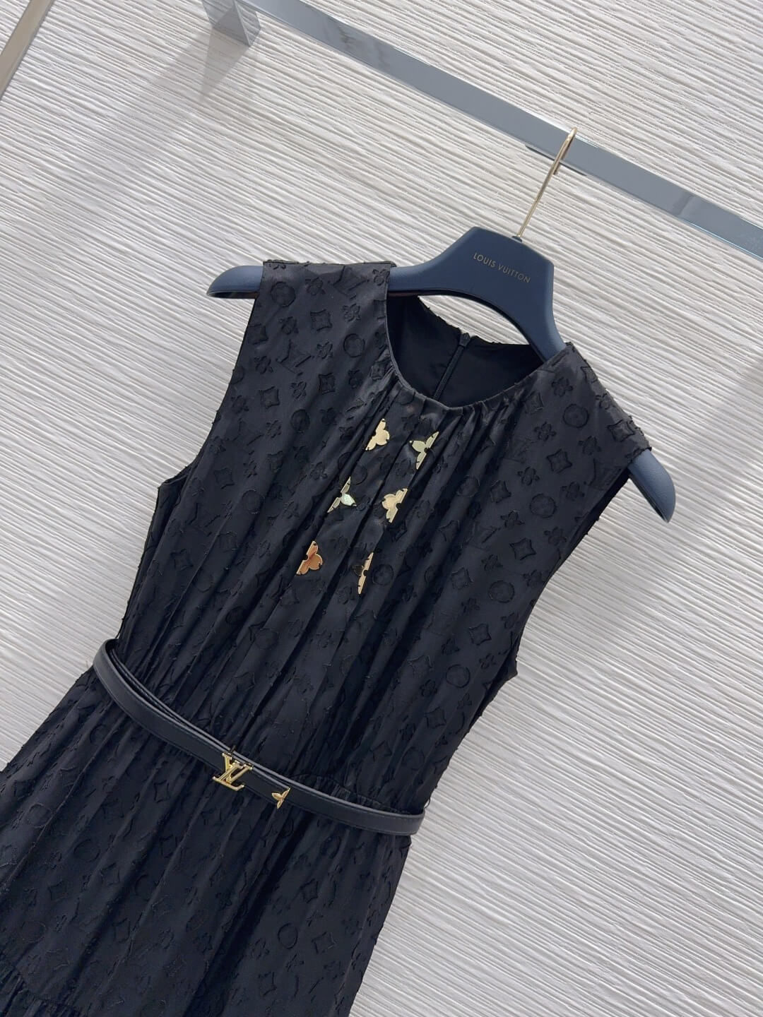 Louis Vuitton Monogram Fil Coupé Belted Sleeveless Tiered Midi Dress - Image 8