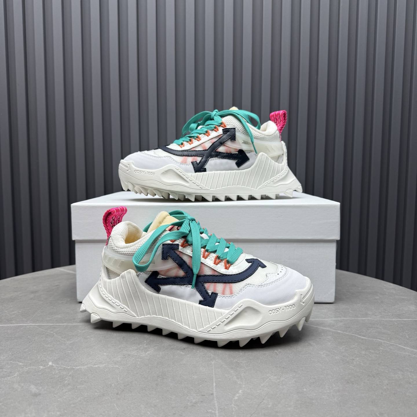 OFF-WHITE Odsy-1000 Blanc Bleu Sneakers