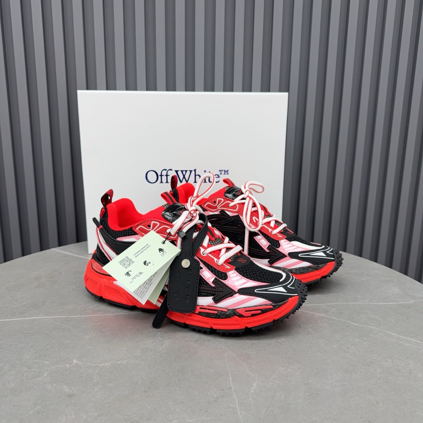 Off-White Be Right Back sneakers in black and red. - Image 2