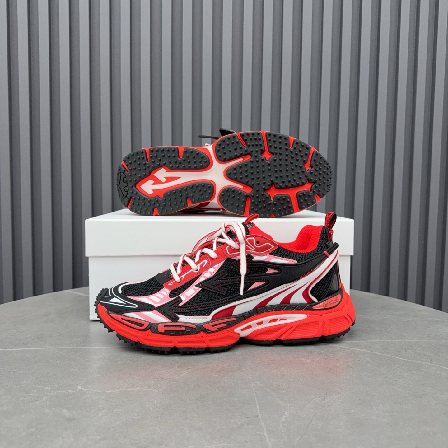 Off-White Be Right Back sneakers in black and red. - Image 3