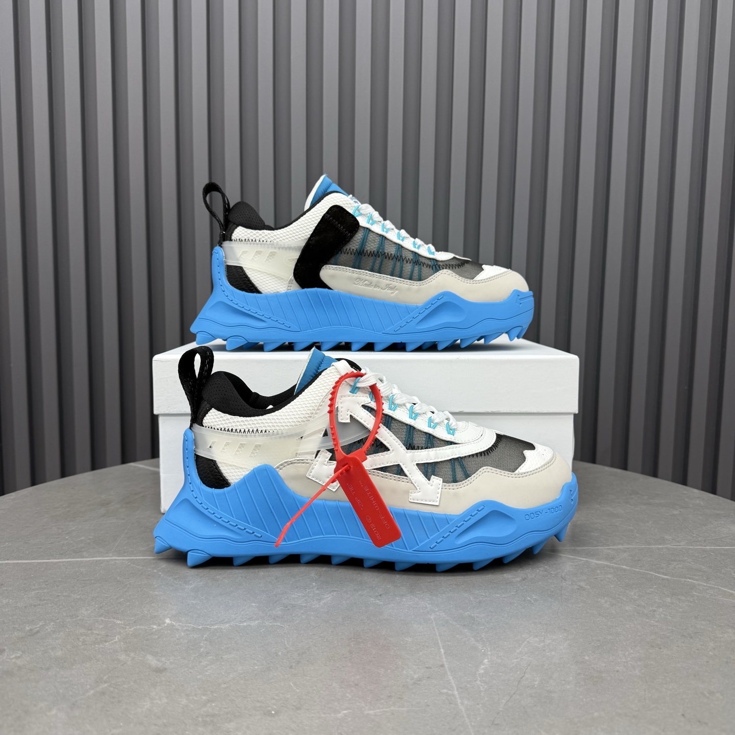 Off-White ODSY-1000 Blue White Sneakers - Image 3