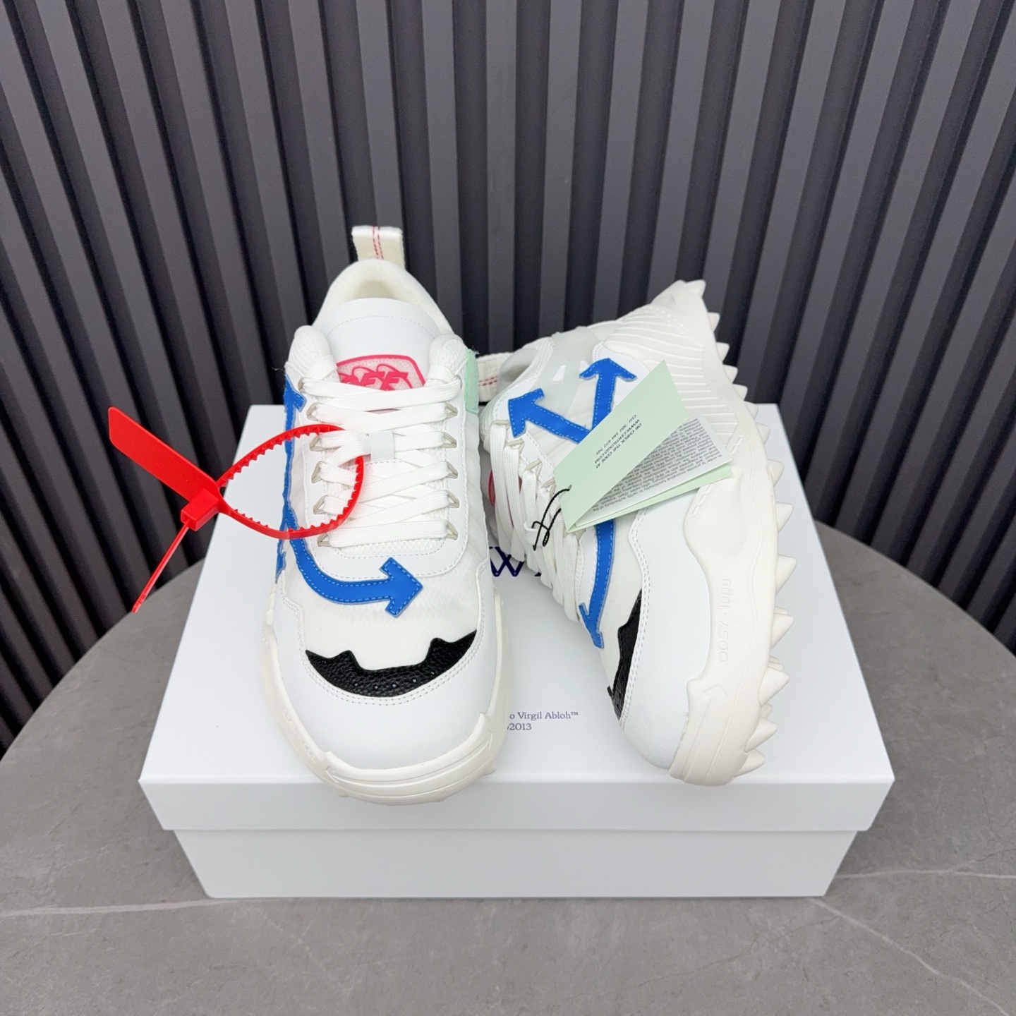 Off-White White and Blue Multicolor ODSY-1000 Sneakers - Image 7