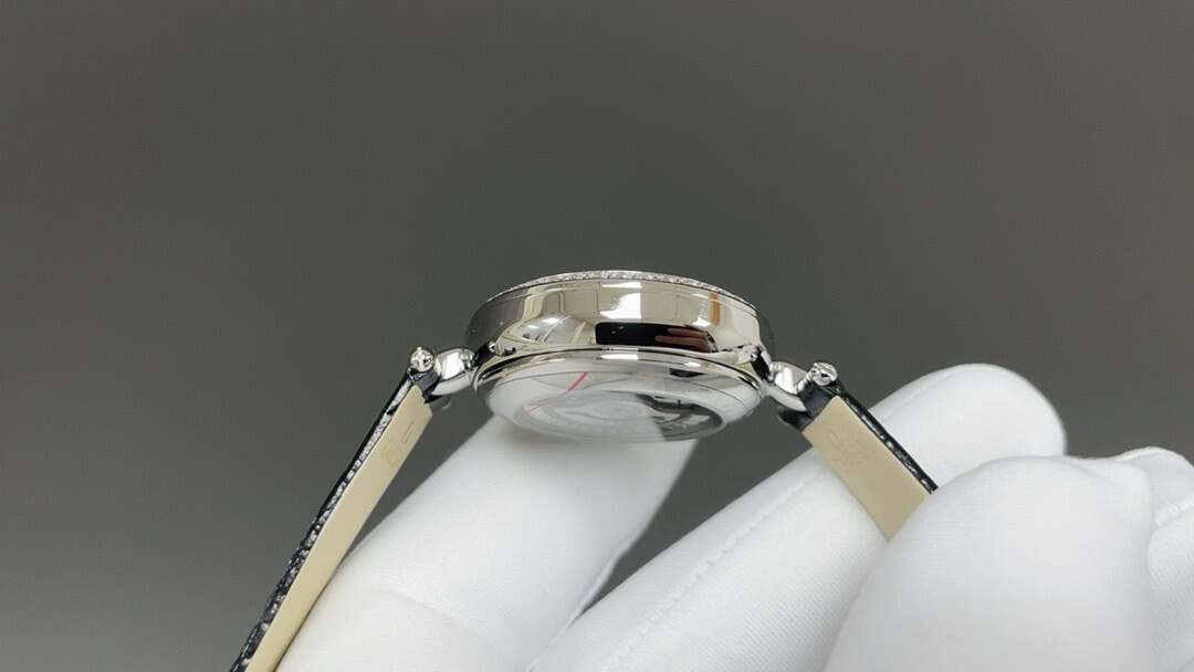 Omega De Ville Ladymatic Diamond Bezel Silver Dial Ladies Watch - Image 4