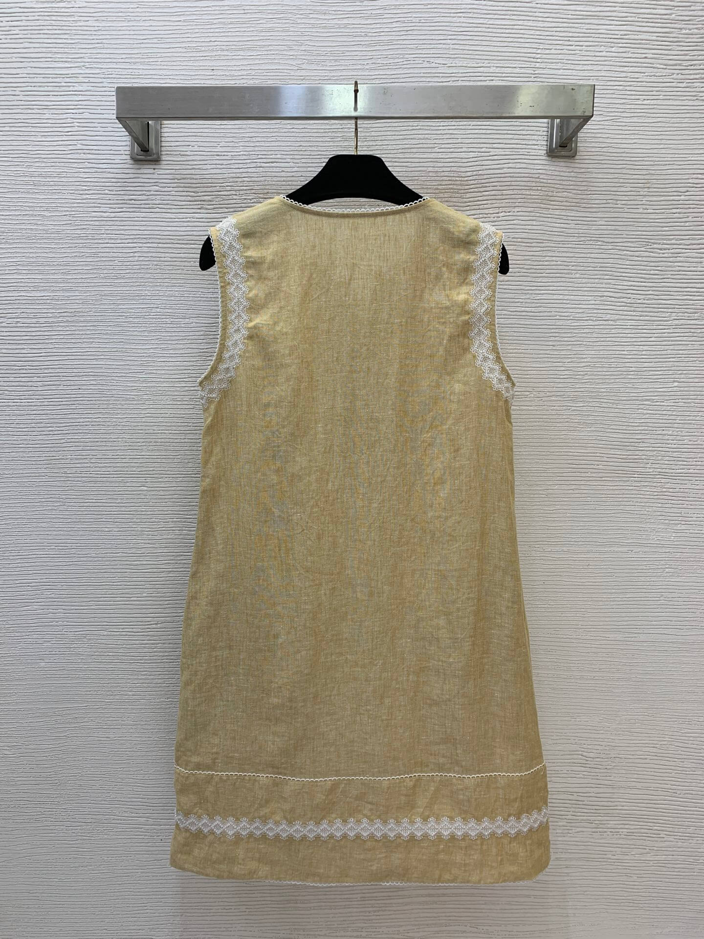 Zimmermann Chintz Chambray Linen Sleeveless Shift Mini Dress with Lace Trim - Image 4
