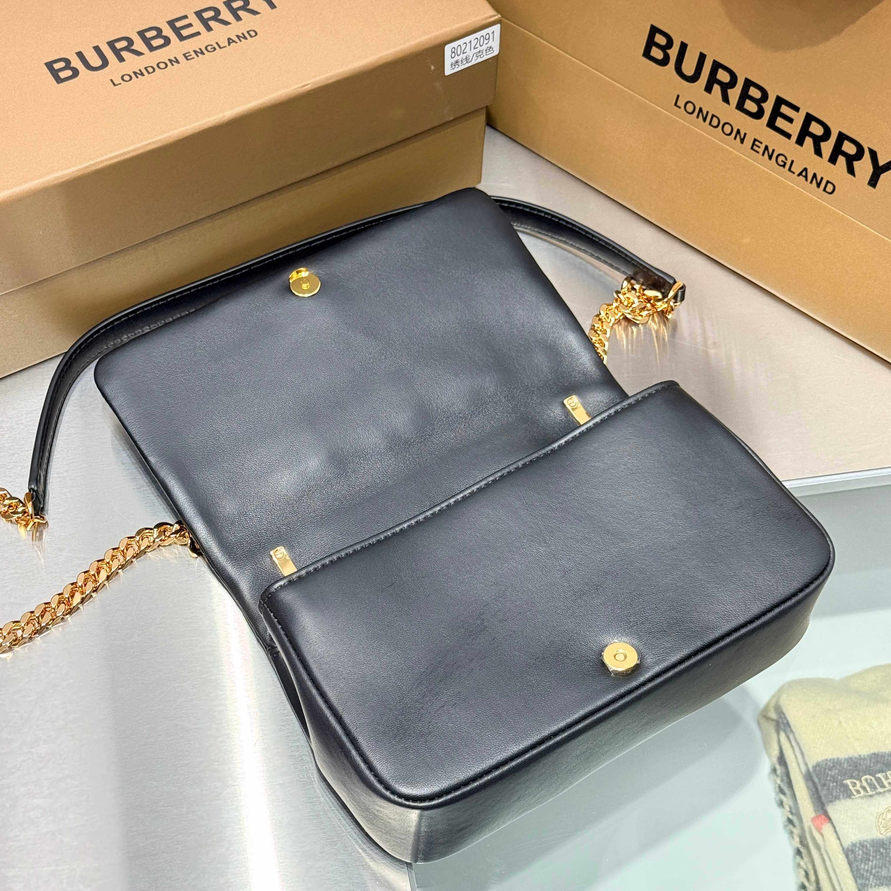 Burberry Small Lola Quilted Lambskin Shoulder Bag in Black - Image 7