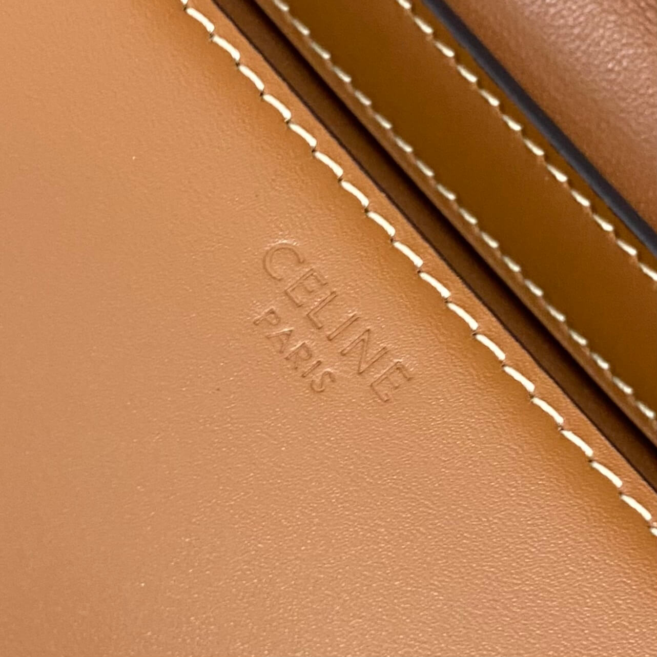 Celine Medium Triomphe Folio Bag in Tan Natural Calfskin - Image 6